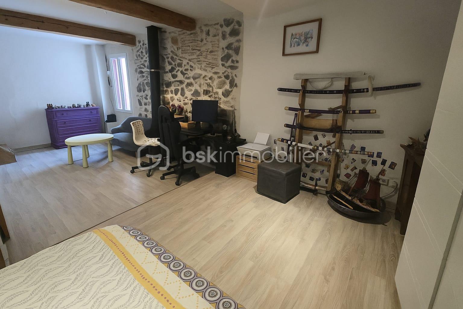 Maison de 87,30 m² - Ch 1 étage. PHOTO 2.jpeg