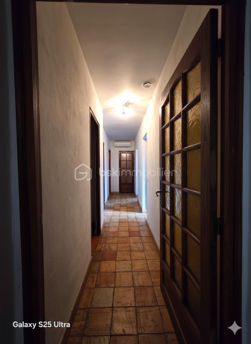 Maison traditionnelle de 115 m² - PHOTO-2026-01-15-19-23-45 (1).jpg