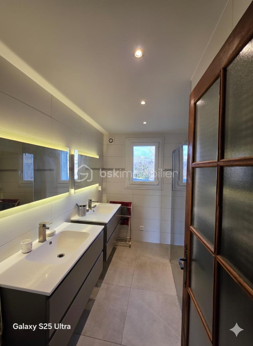 Maison traditionnelle de 115 m² - PHOTO-2026-01-15-19-23-46 (1).jpg