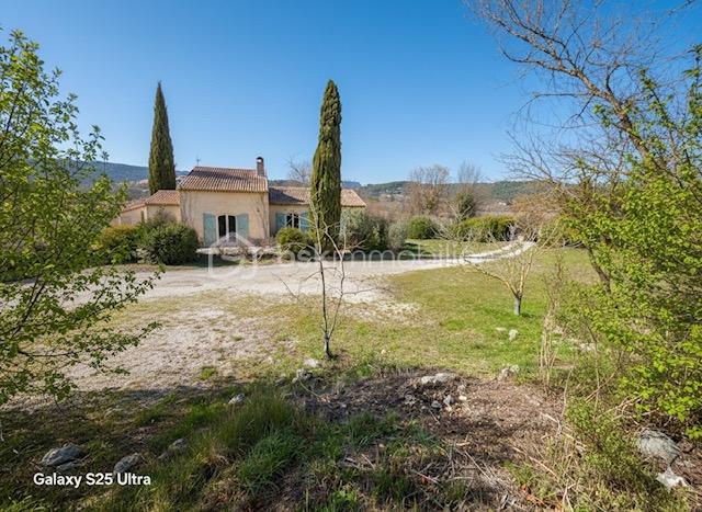 Maison traditionnelle de 115 m² - PHOTO-2026-01-15-19-23-47 (2).jpg