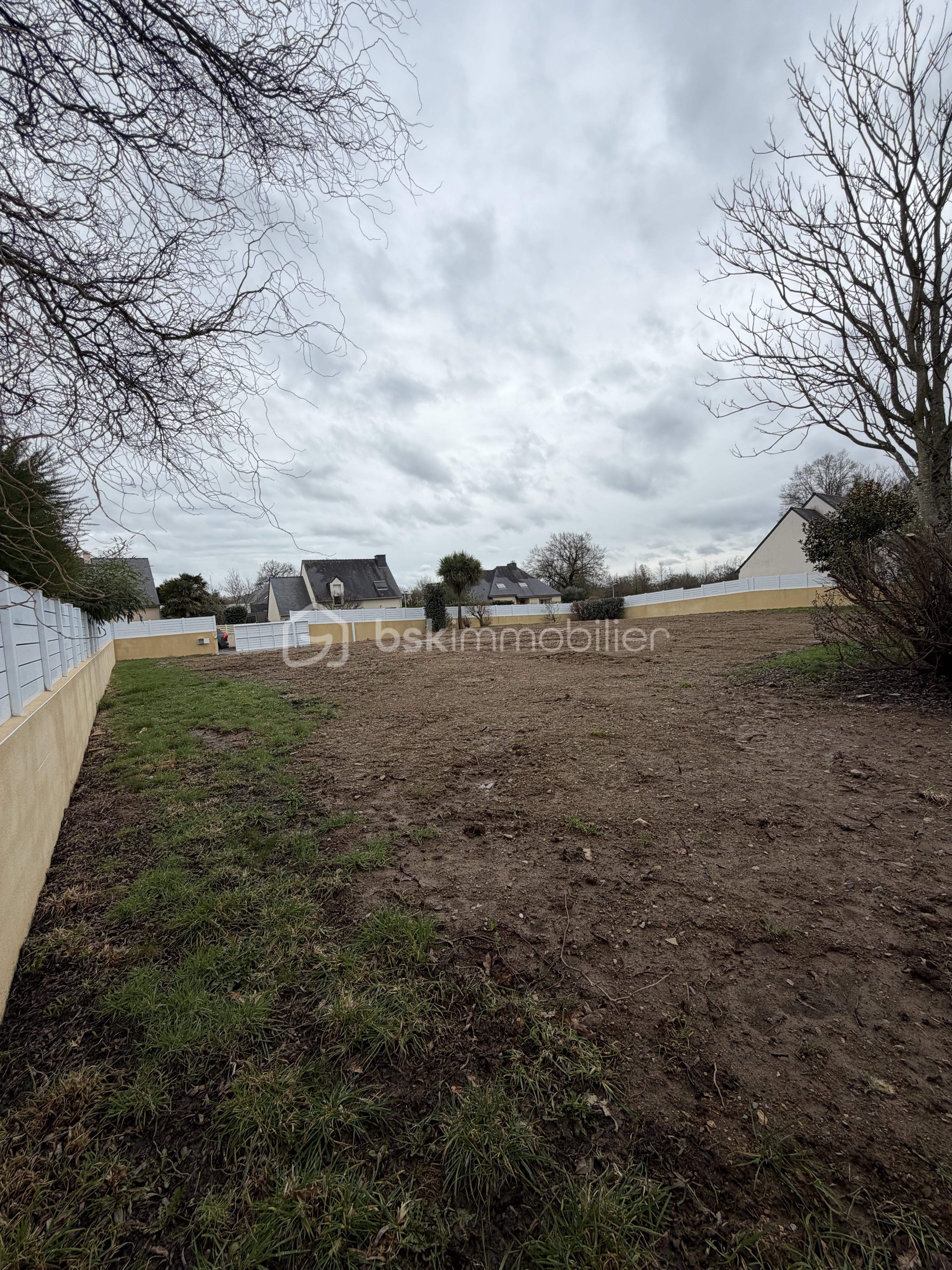 Terrain de 1 077 m² - IMG_0547.JPG