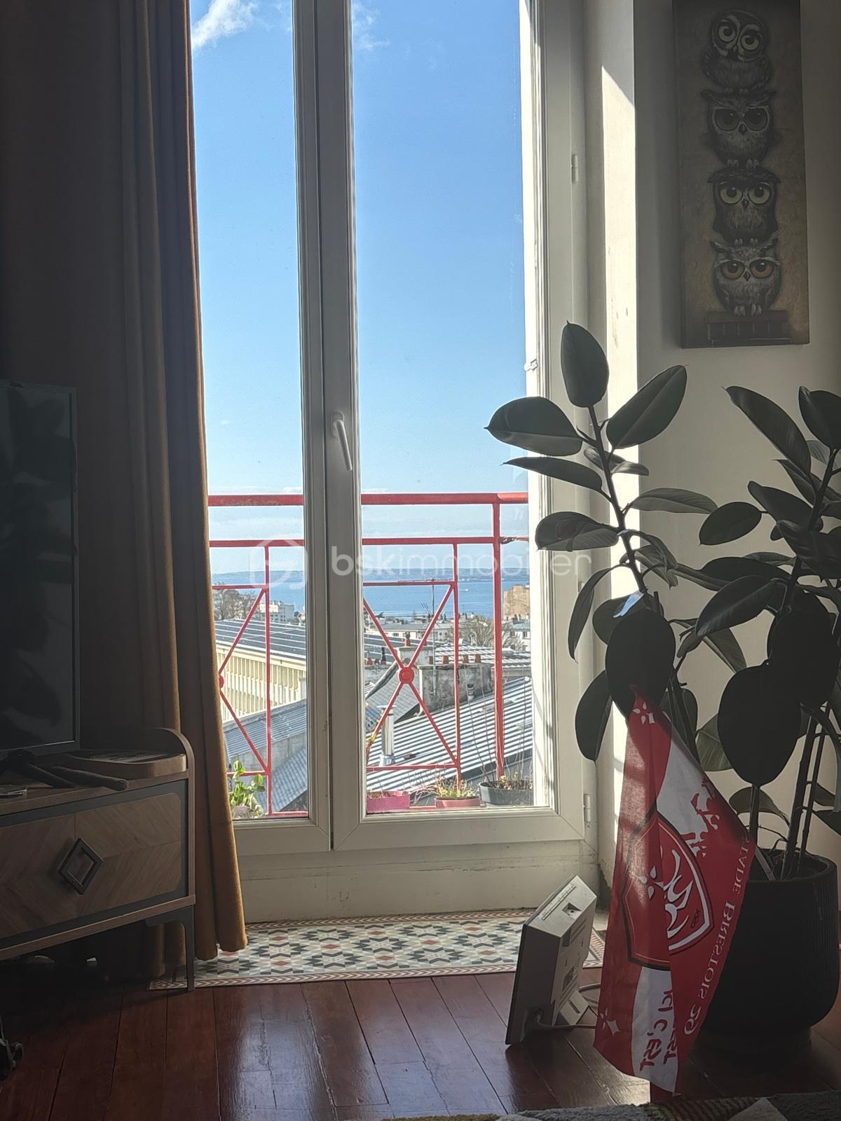 Appartement de 78,59 m² - vue mer.jpg