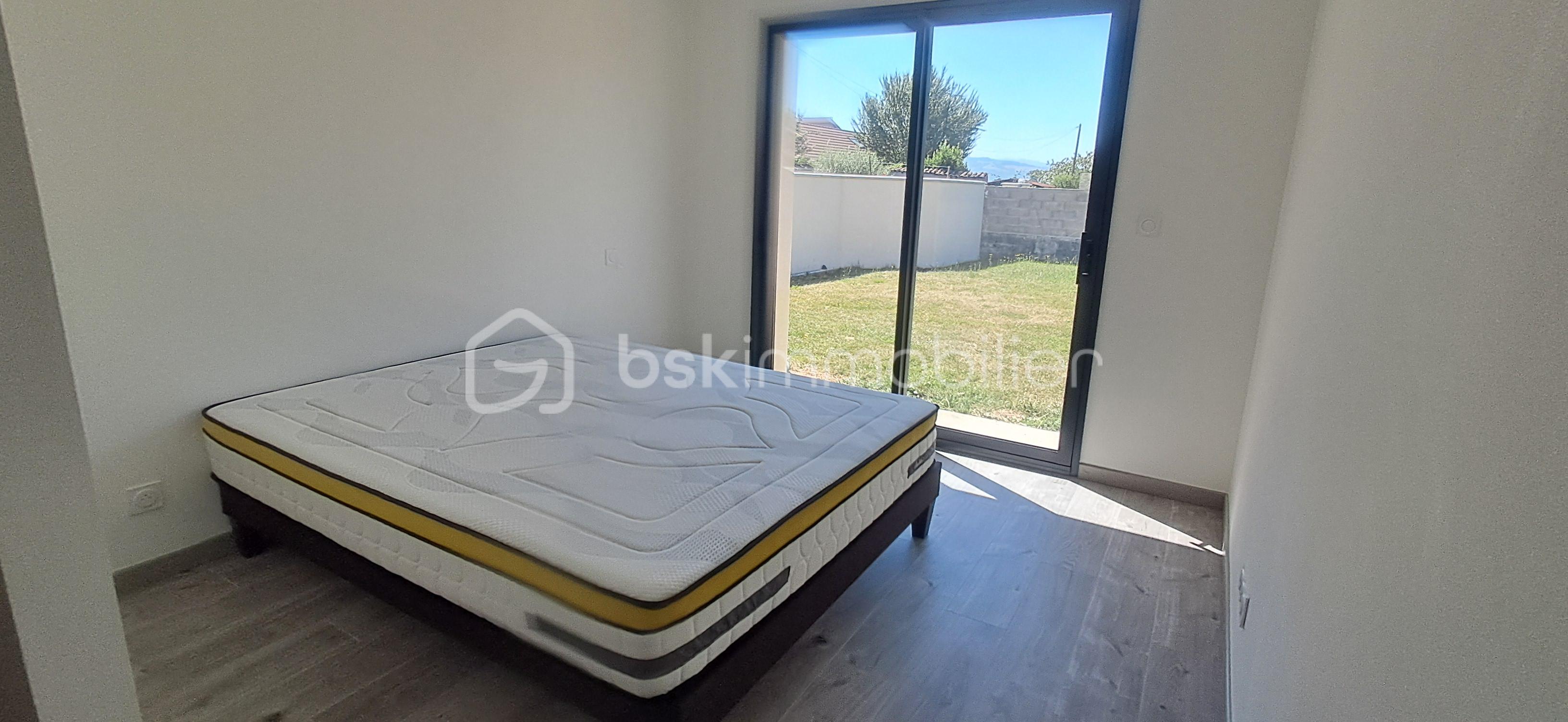 Maison La Frette Lapidaire 28 chambre rdc.jpg