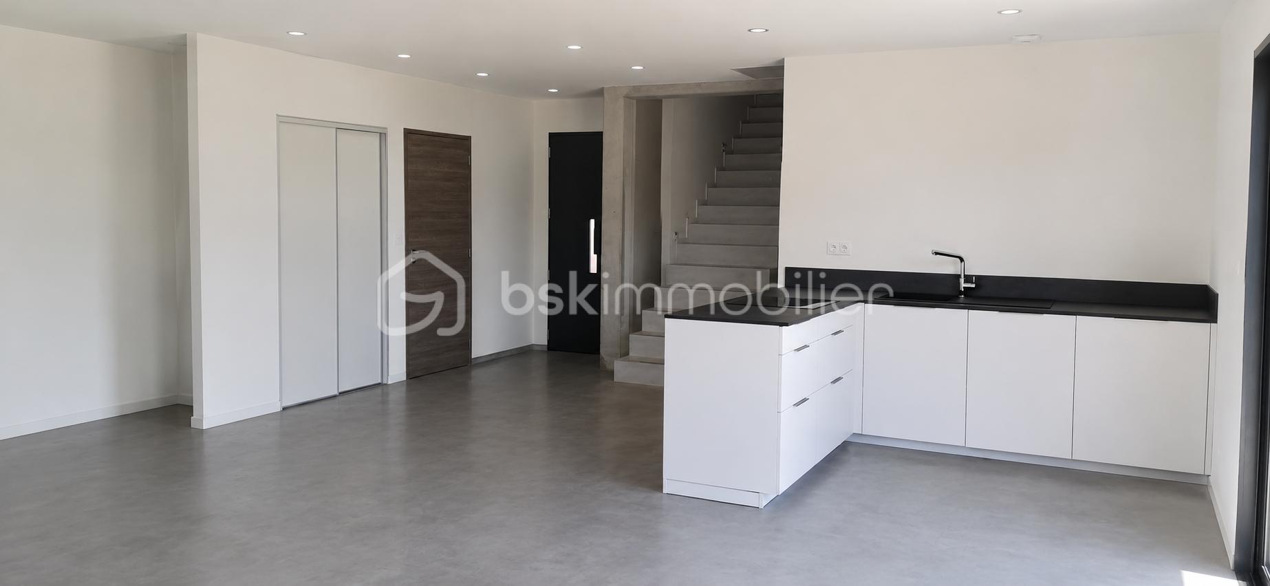 Maison La Frette Lapidaire 28 Pièce de vie 3 IA.png