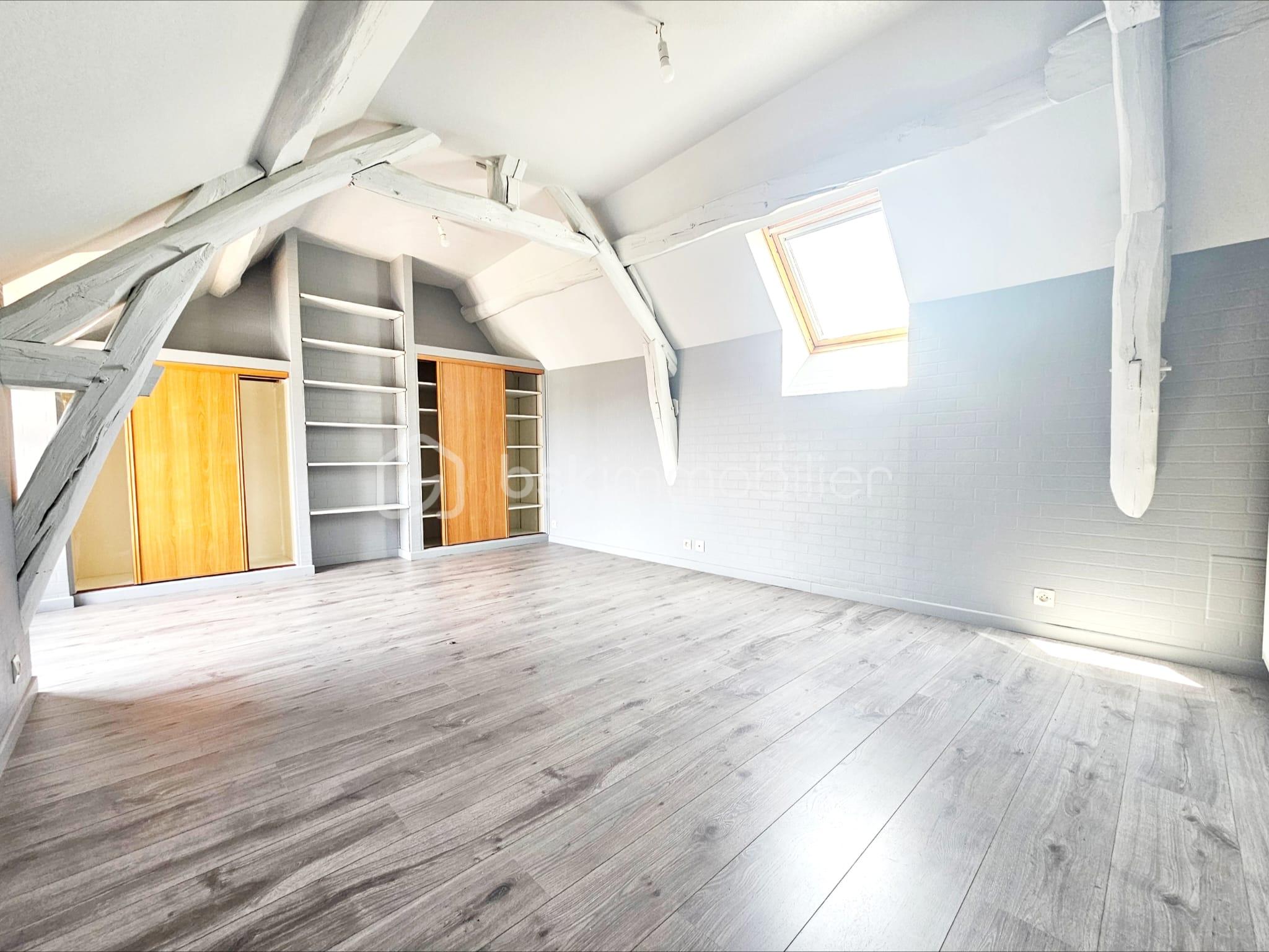 Maison traditionnelle de 196 m² - WhatsApp Image 2025-08-12 at 14.51.22 (4).jpeg