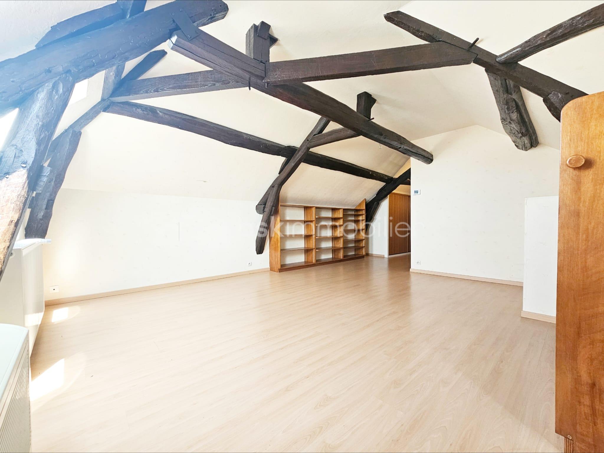 Maison traditionnelle de 196 m² - WhatsApp Image 2025-08-12 at 14.51.22 (8).jpeg