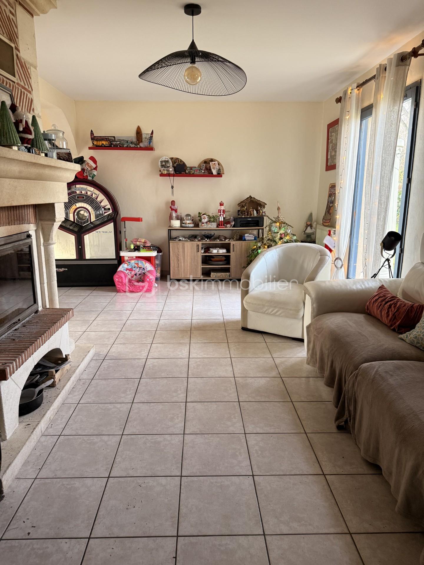 Maison de 140 m² - 1f52db6c-32ec-4278-8ca0-a1ffc608b91f.jpg