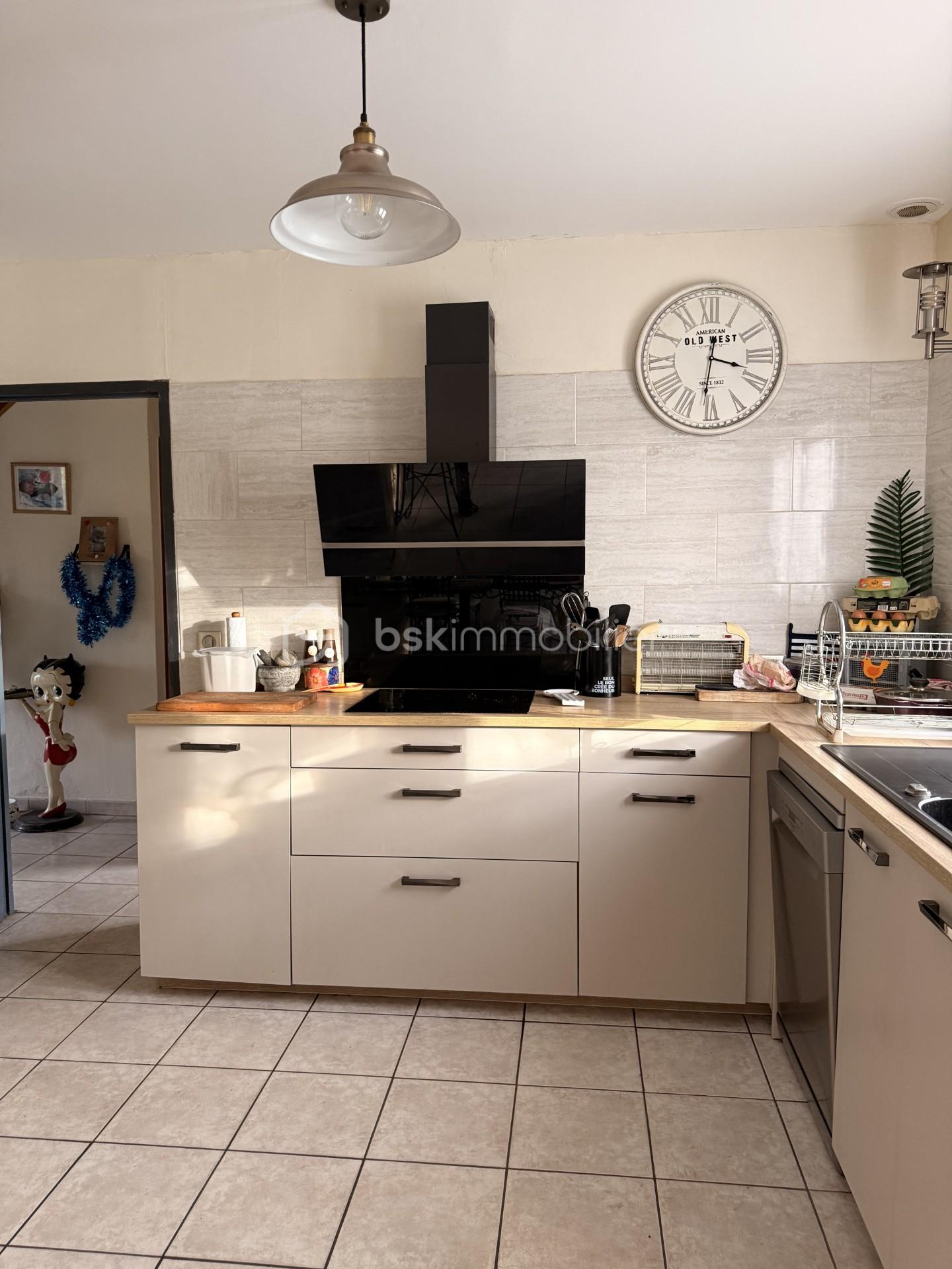 Maison de 140 m² - 102465b8-b3de-4f0b-a4c3-2f61a291aef4.jpg