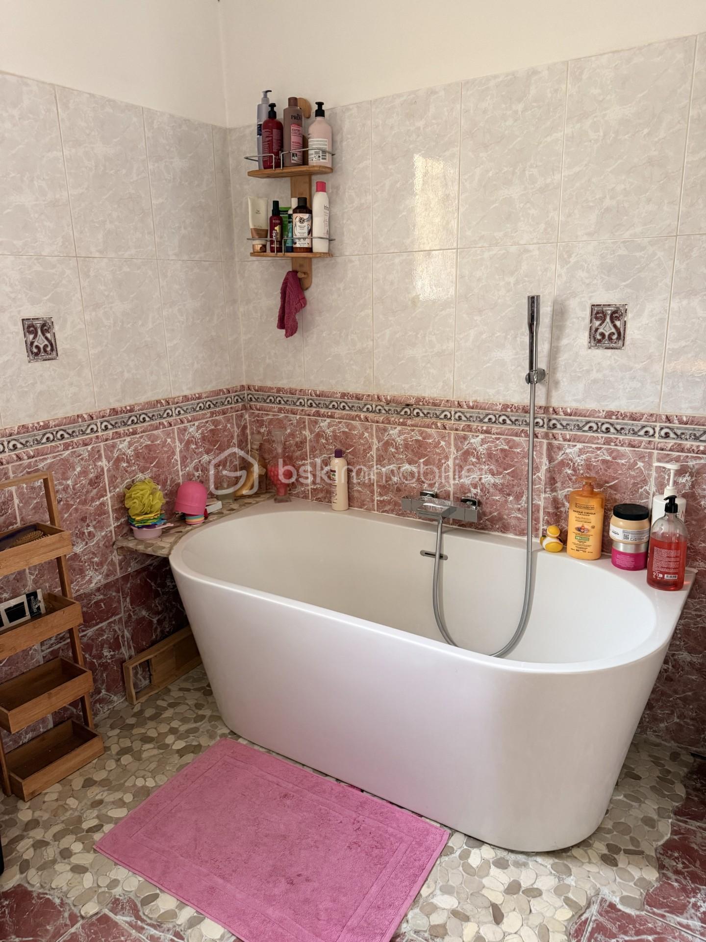 Maison de 140 m² - 1f48fafb-febc-462d-bf41-f7e45eb6dee7.jpg