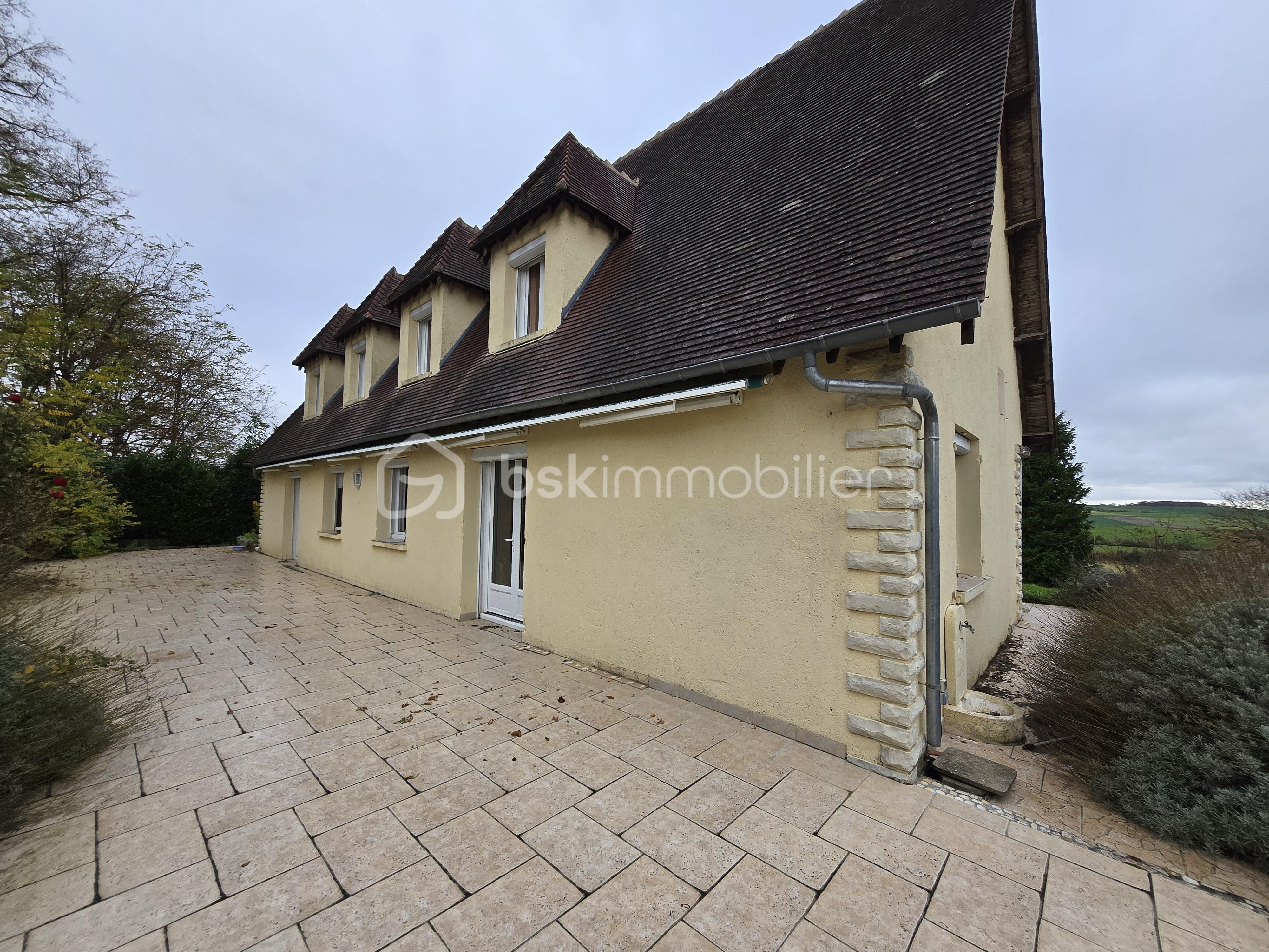 Demeure de 216 m² - 20251106_145818[1].jpg