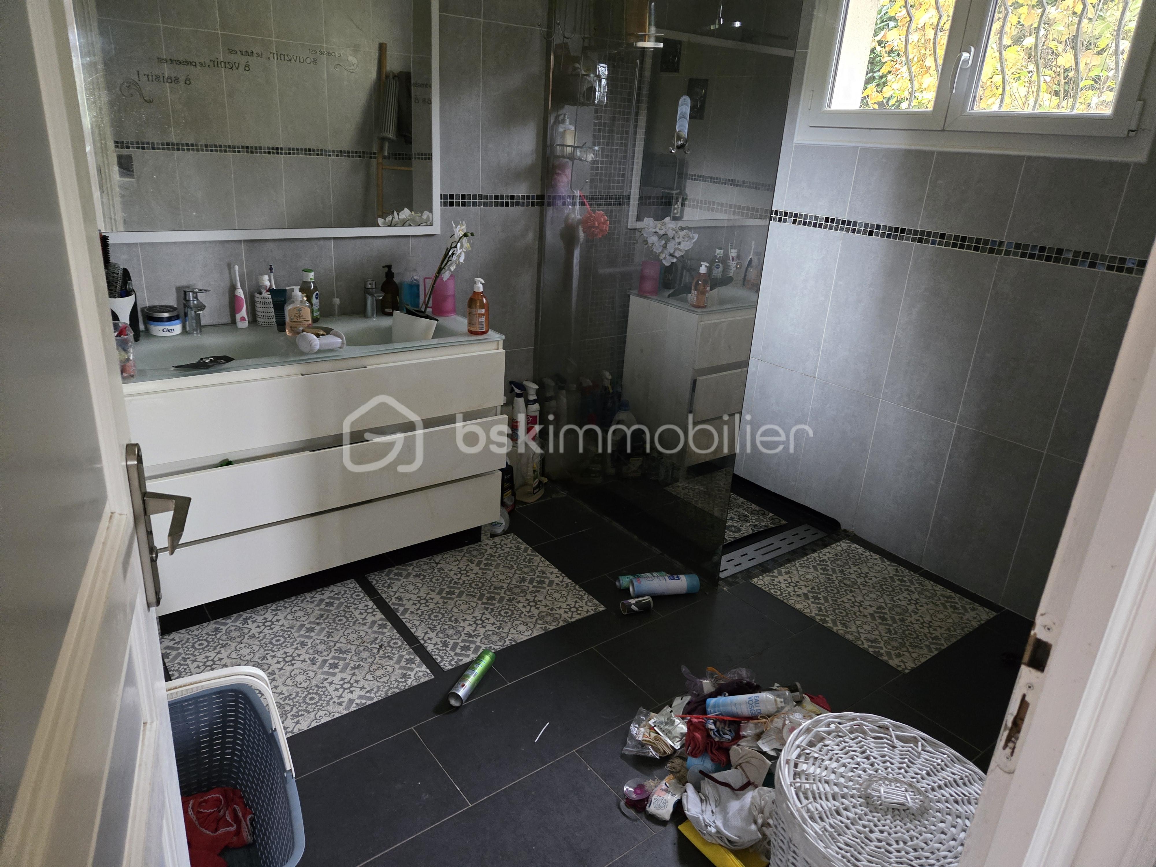 Demeure de 216 m² - 20251106_143035[1].jpg