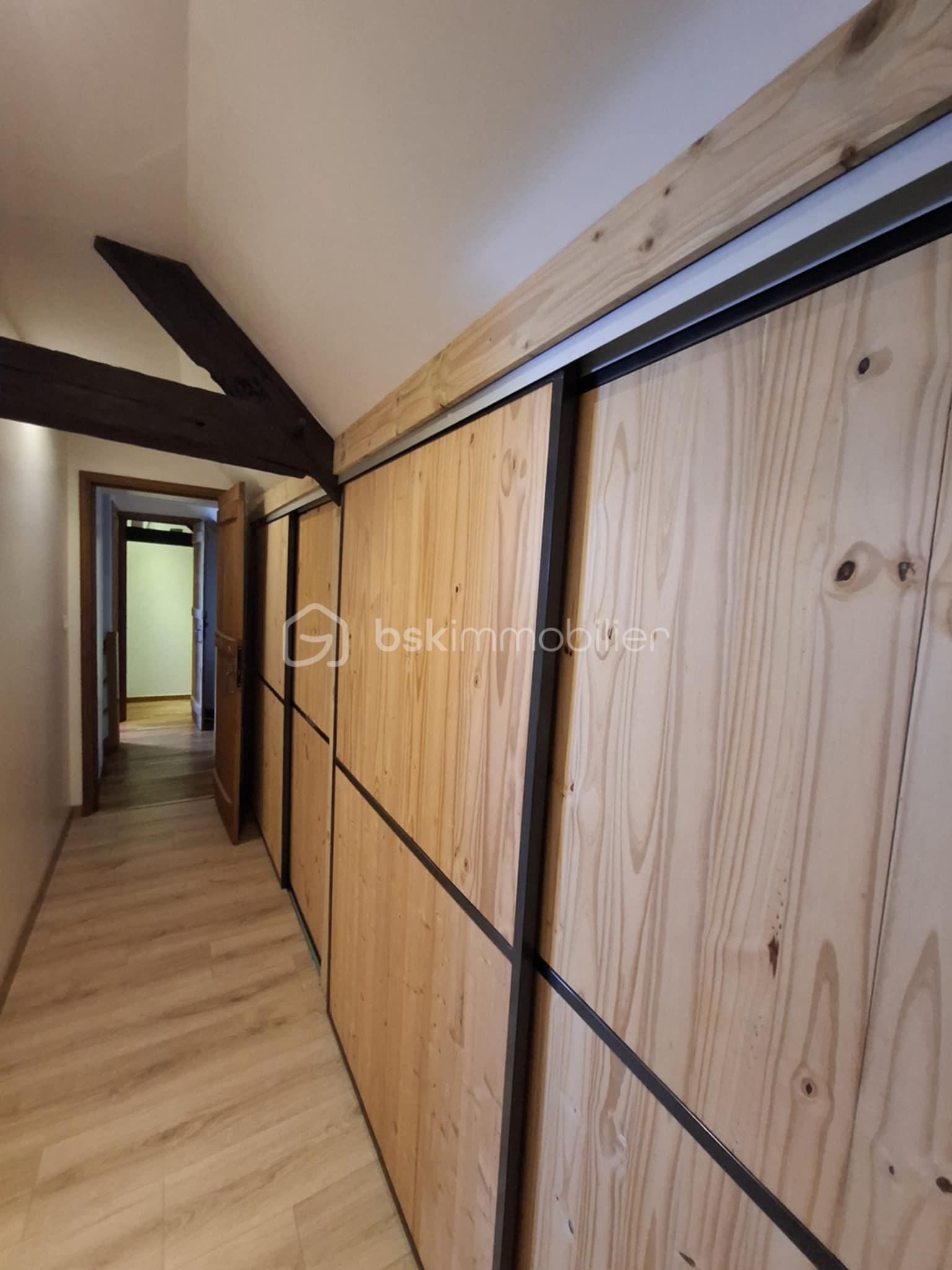 Maison de 181 m² - b39dfaf0-3189-4932-99da-c0e930cd747d.jpg