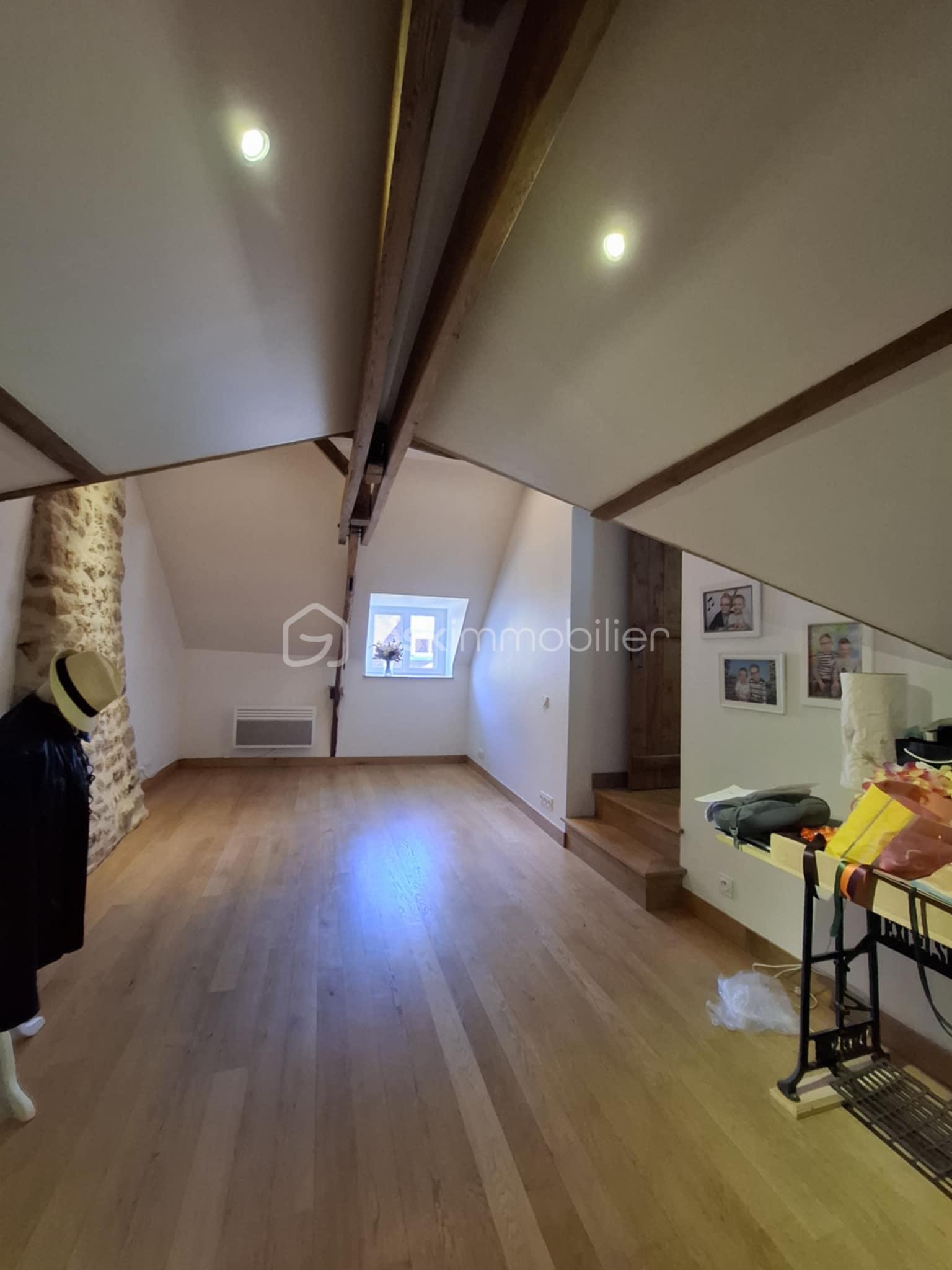 Maison de 181 m² - 4c653cc2-1176-44d1-b39c-d6e5b49060b8 (1).jpg