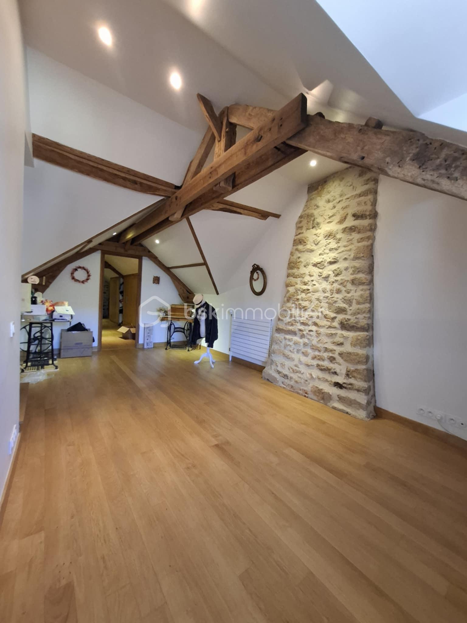 Maison de 181 m² - 2e6fc64f-18a2-4eb6-a06f-c75ff50a834d.jpg