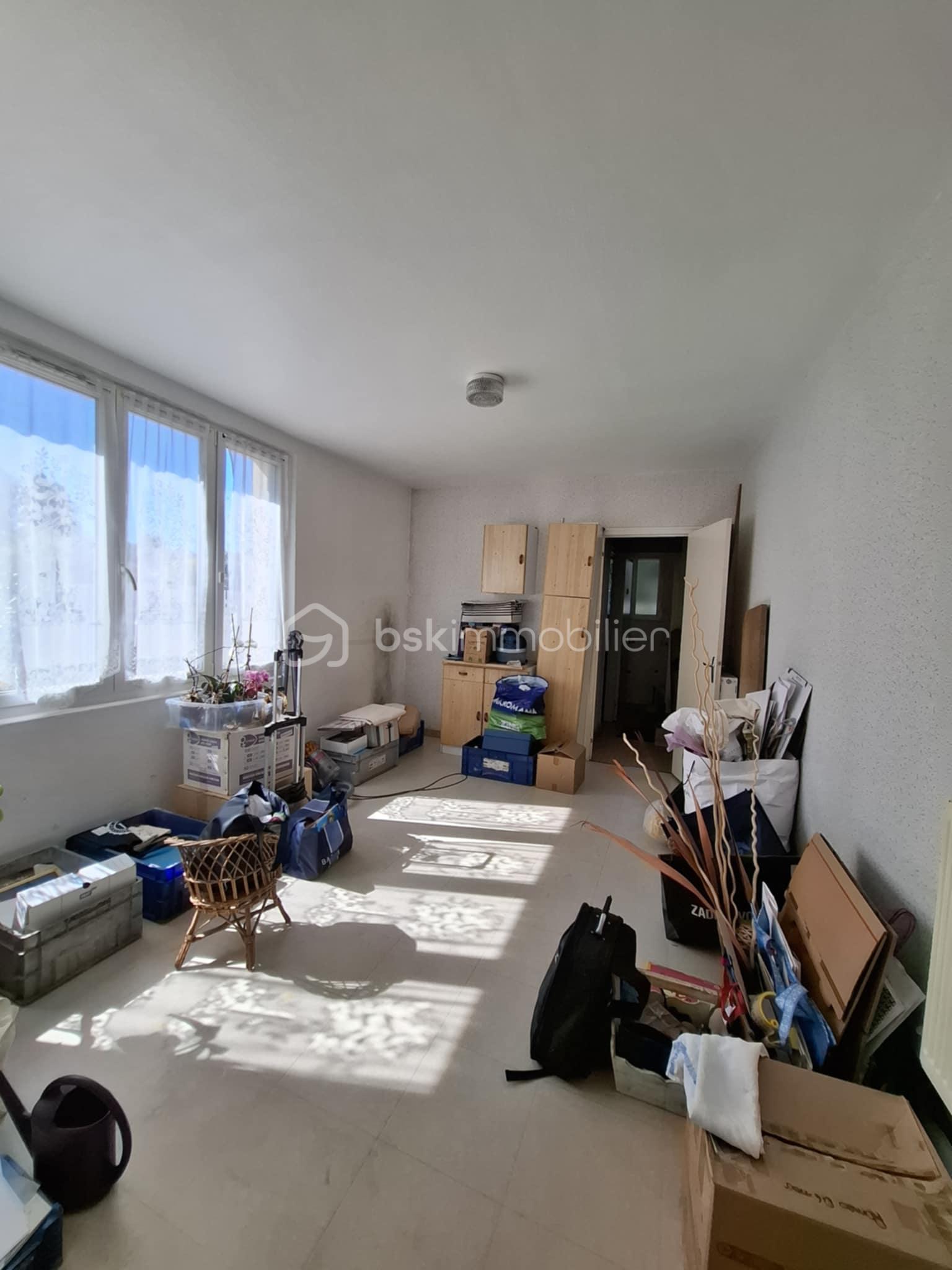 Maison de 181 m² - aa733ffa-621b-4b7f-9b6b-78e1c802495a.jpg
