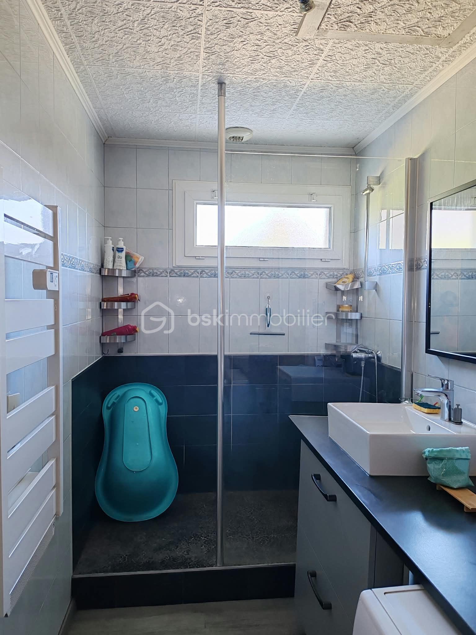 e32d8afd-6030-4a6a-80f9-ca0564fa7ebb.jpg