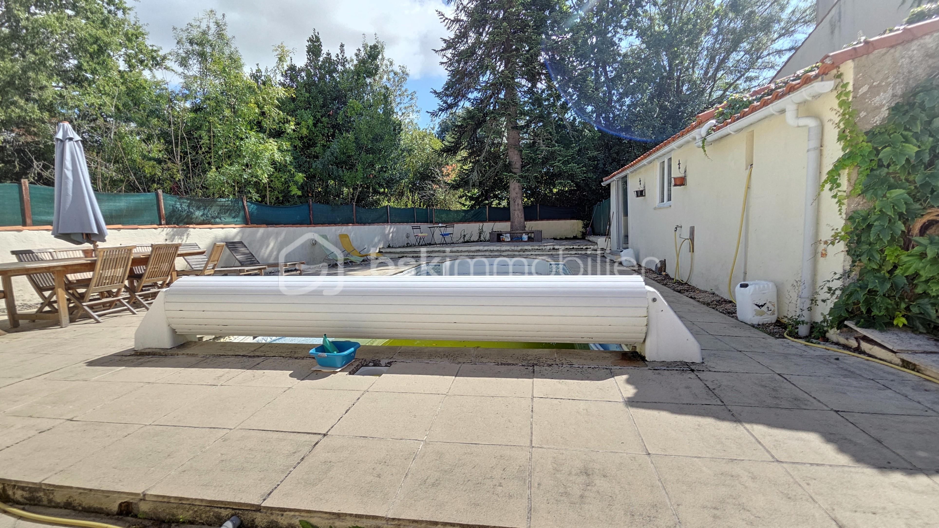 PISCINE.jpg