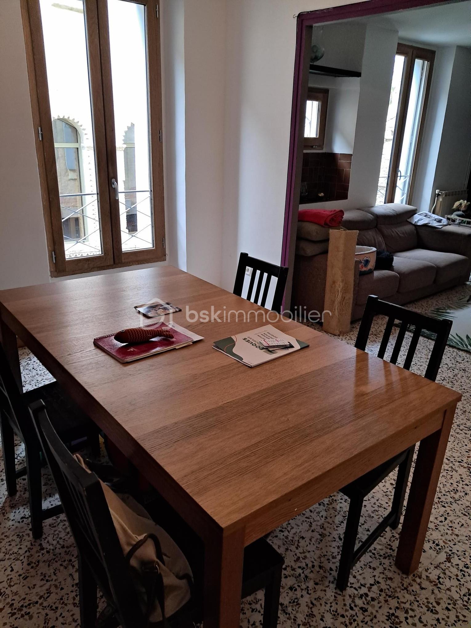 Maison ancienne de 125 m² - 4d-salon table.jpg