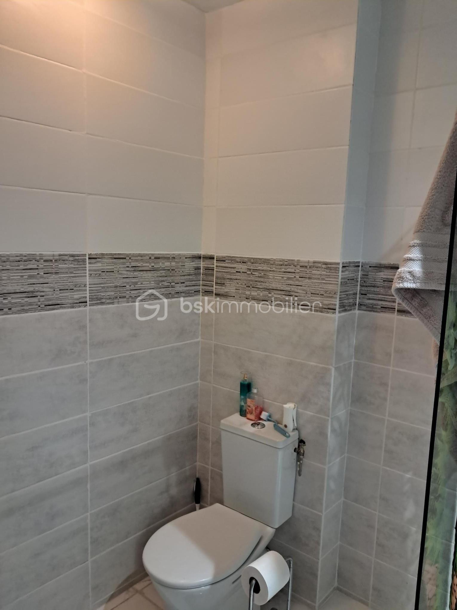 Maison ancienne de 125 m² - 6b-douche.jpg