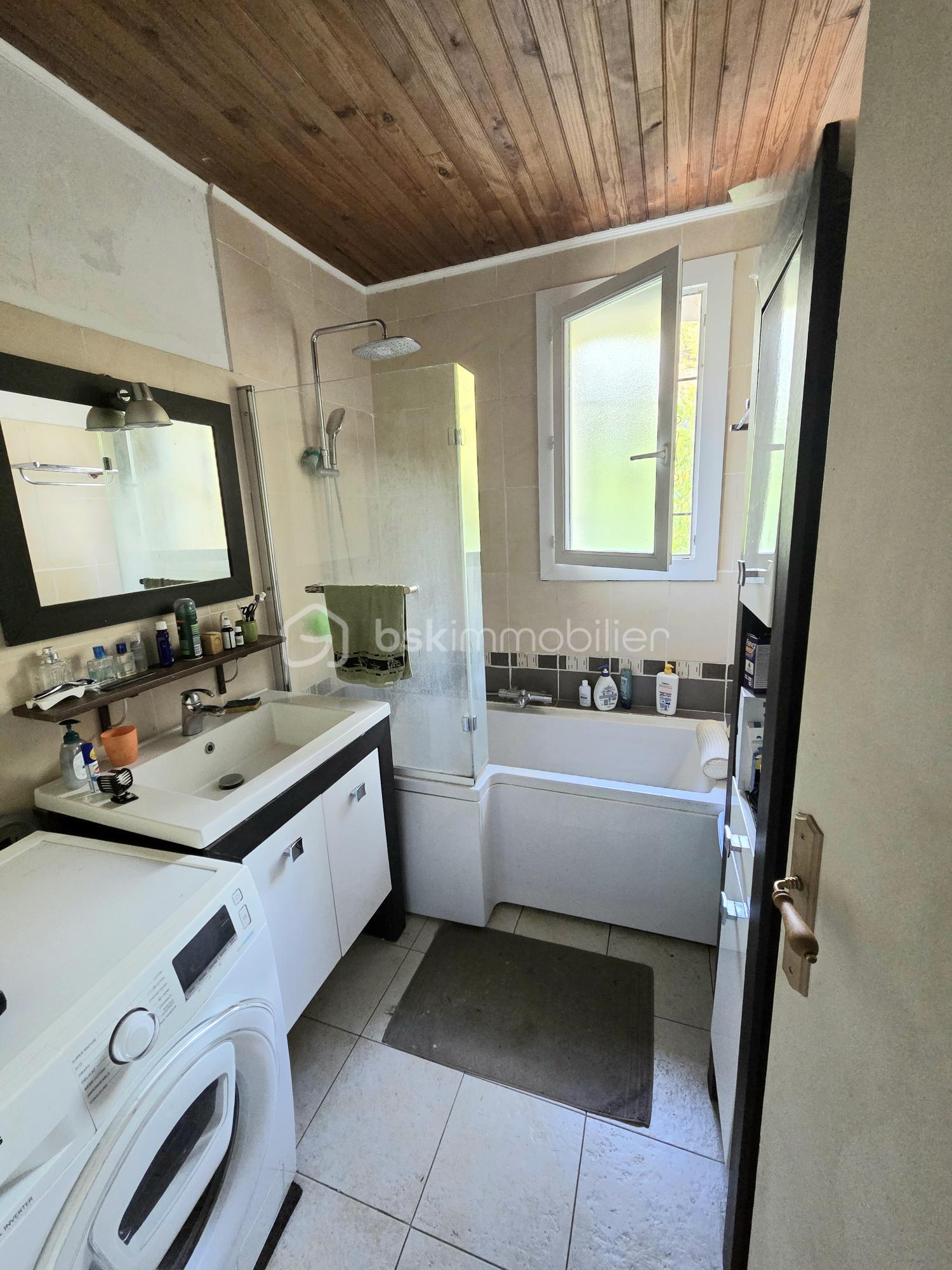 Villa de 80 m² - SDB.jpg