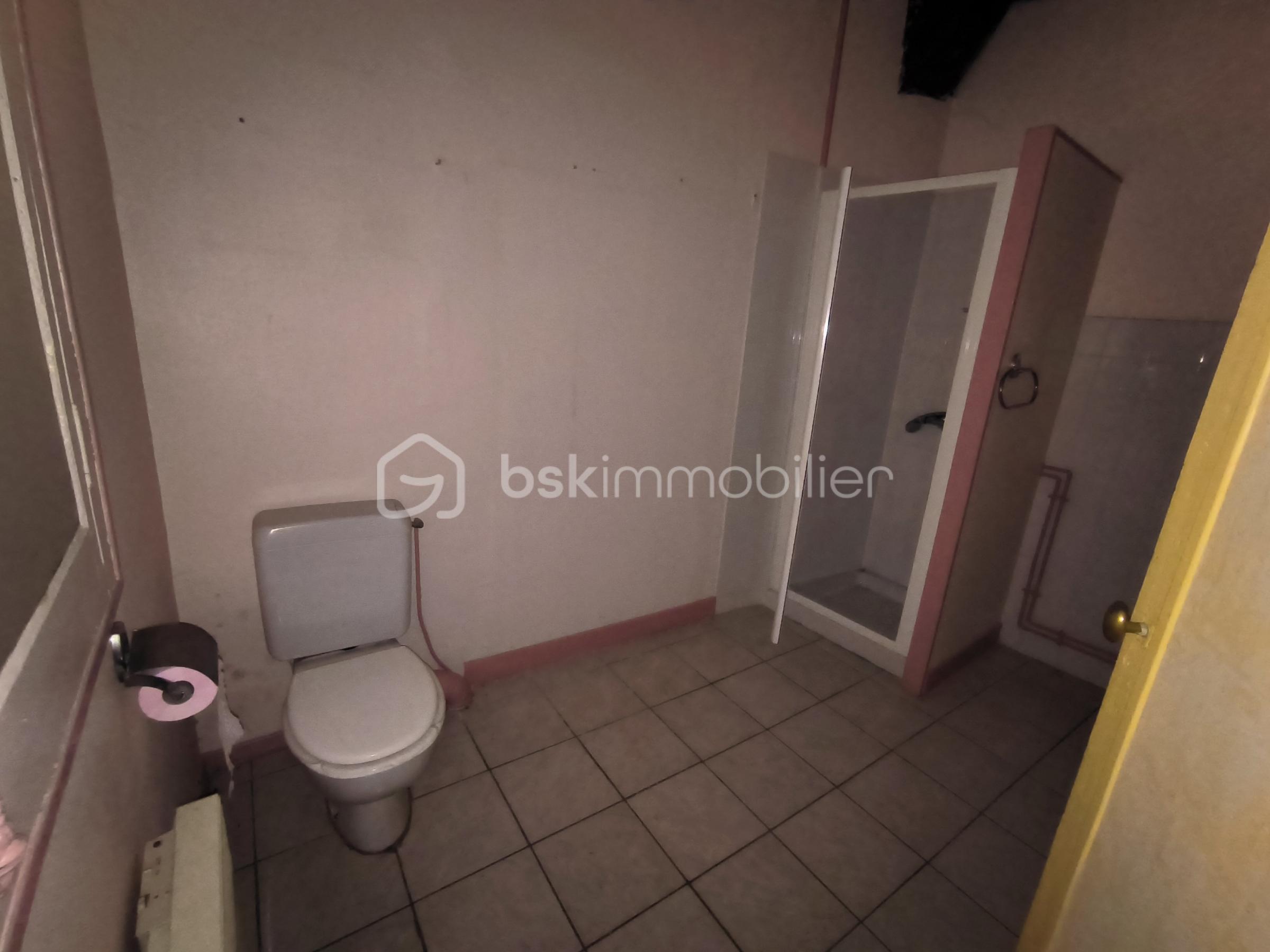 Immeuble mixte de 228 m² - IMG_20251030_145625.jpg