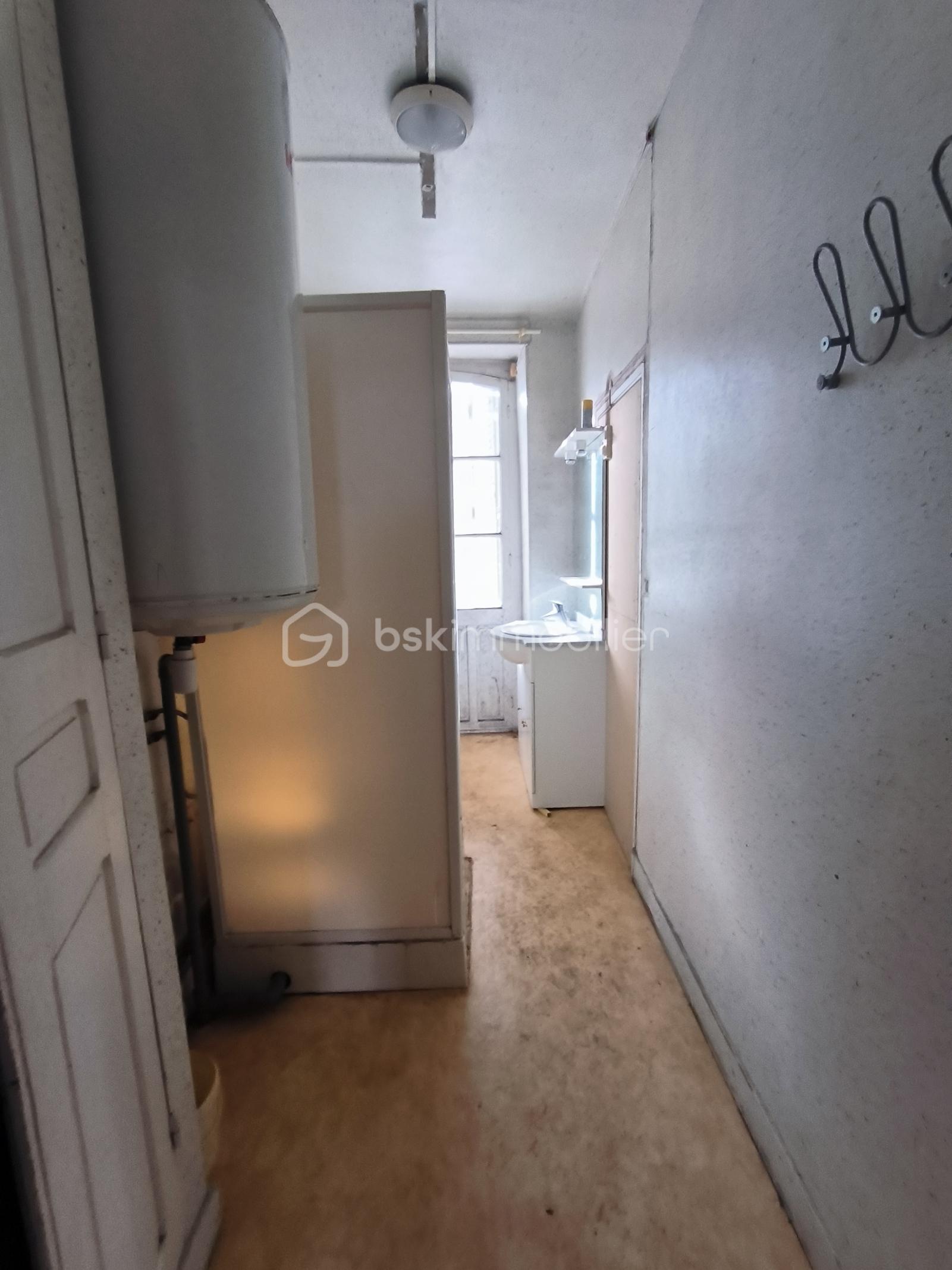 Immeuble mixte de 228 m² - IMG_20251030_150221.jpg