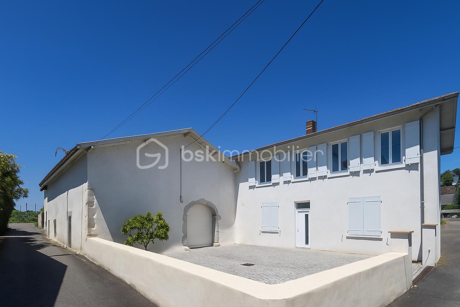 Maison de 261 m² - file_00000000dba4620ab87806769a36a4c9 (1).png