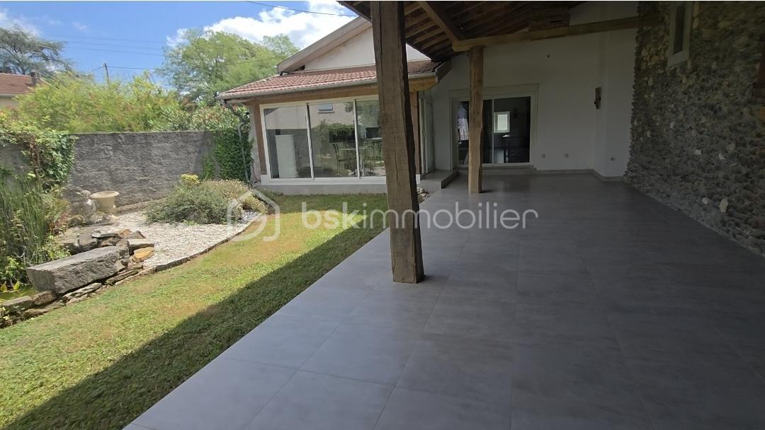 Maison de 261 m² - Screenshot_20250729_170237_Gallery.jpg