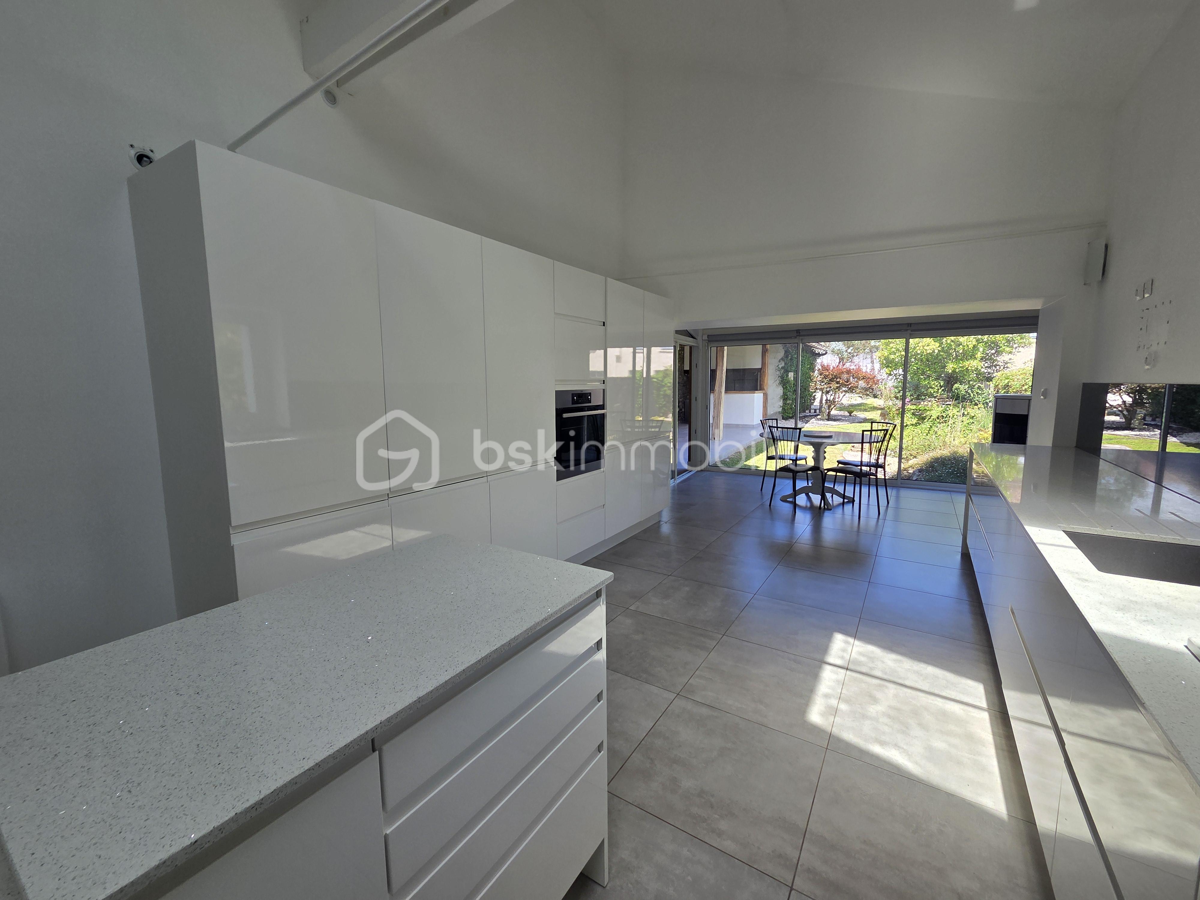 Maison de 261 m² - 20250729_122835 - Copie.jpg
