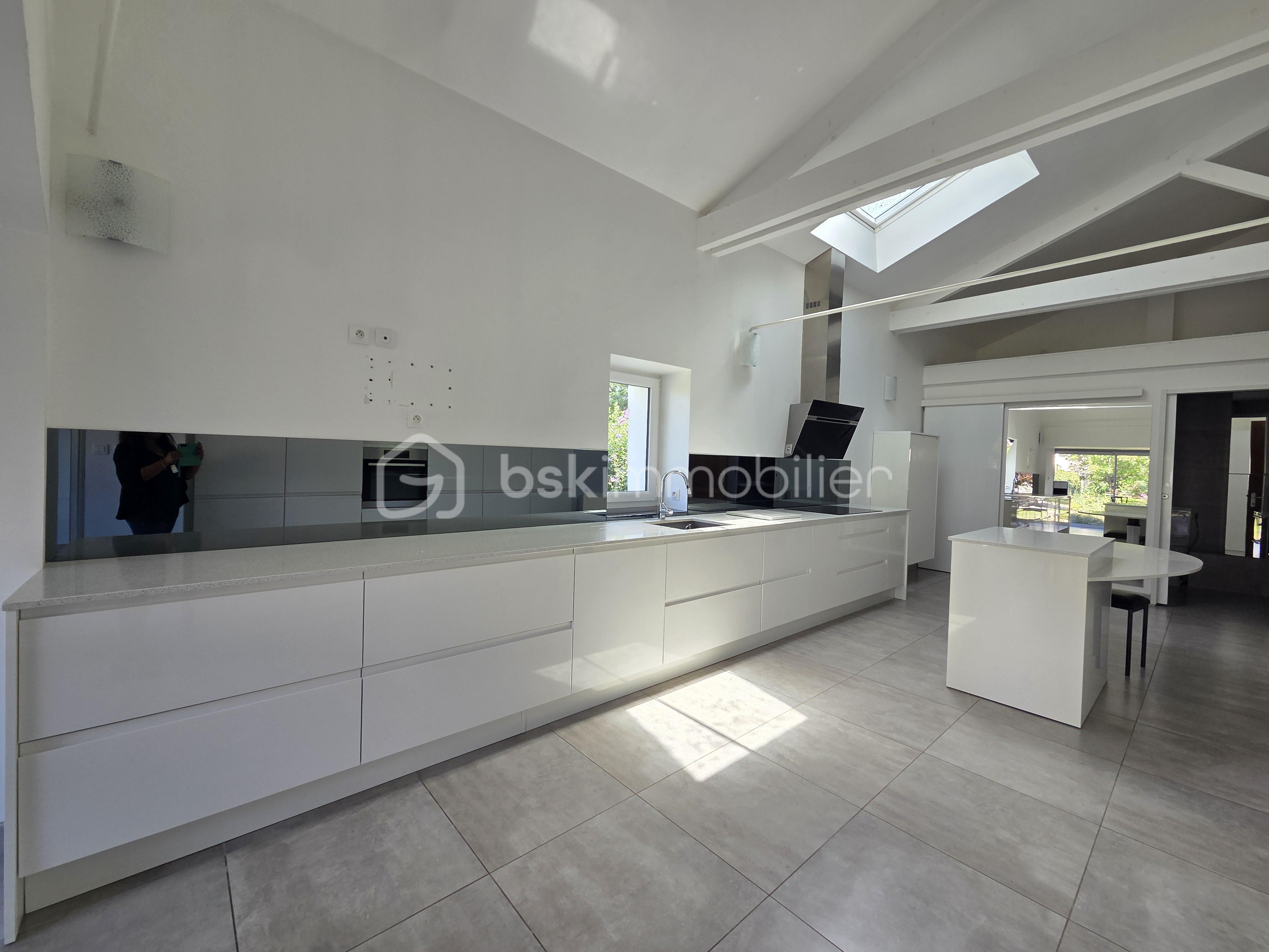 Maison de 261 m² - 20250729_122809 - Copie.jpg