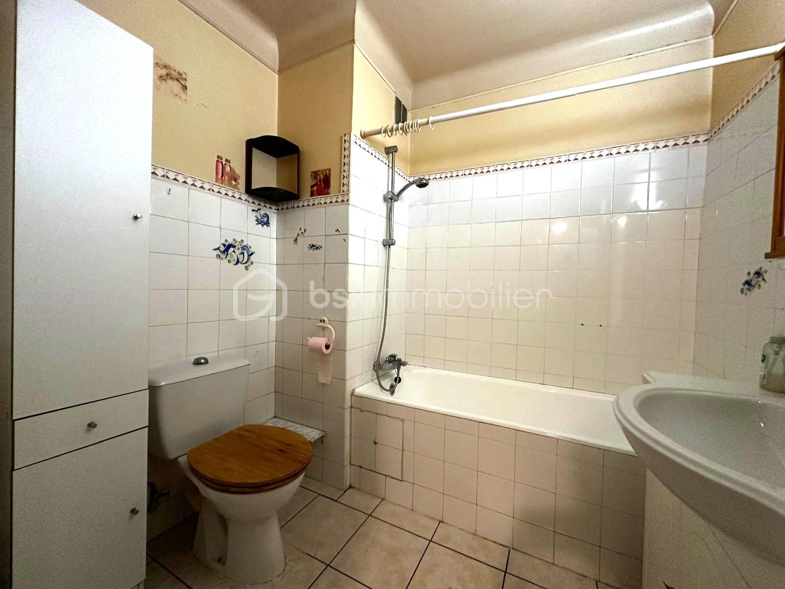 Appartement de 48 m² - WhatsApp Image 2025-12-08 at 23.40.19.jpeg