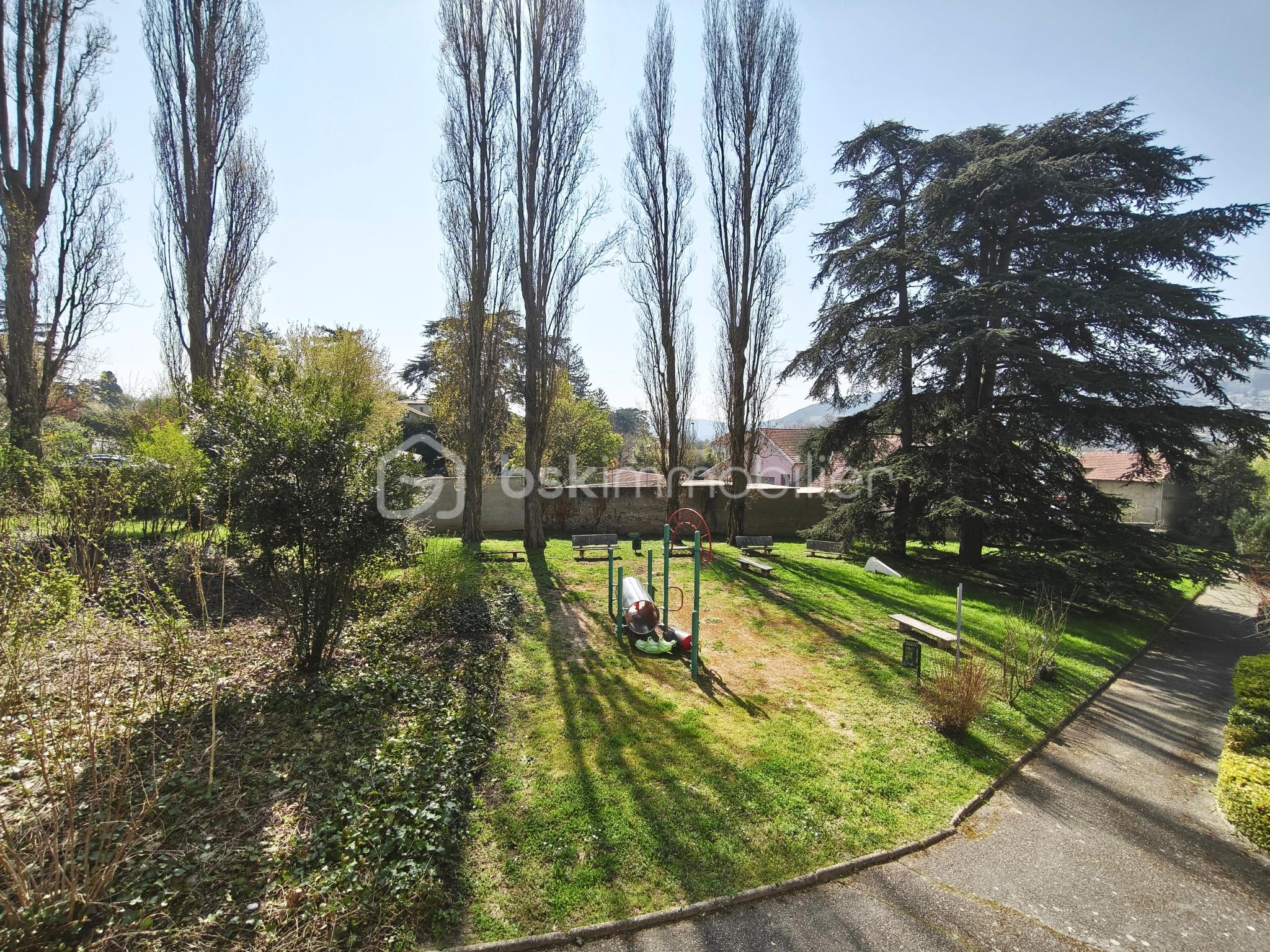 Appartement Neuville sur saone (3).png