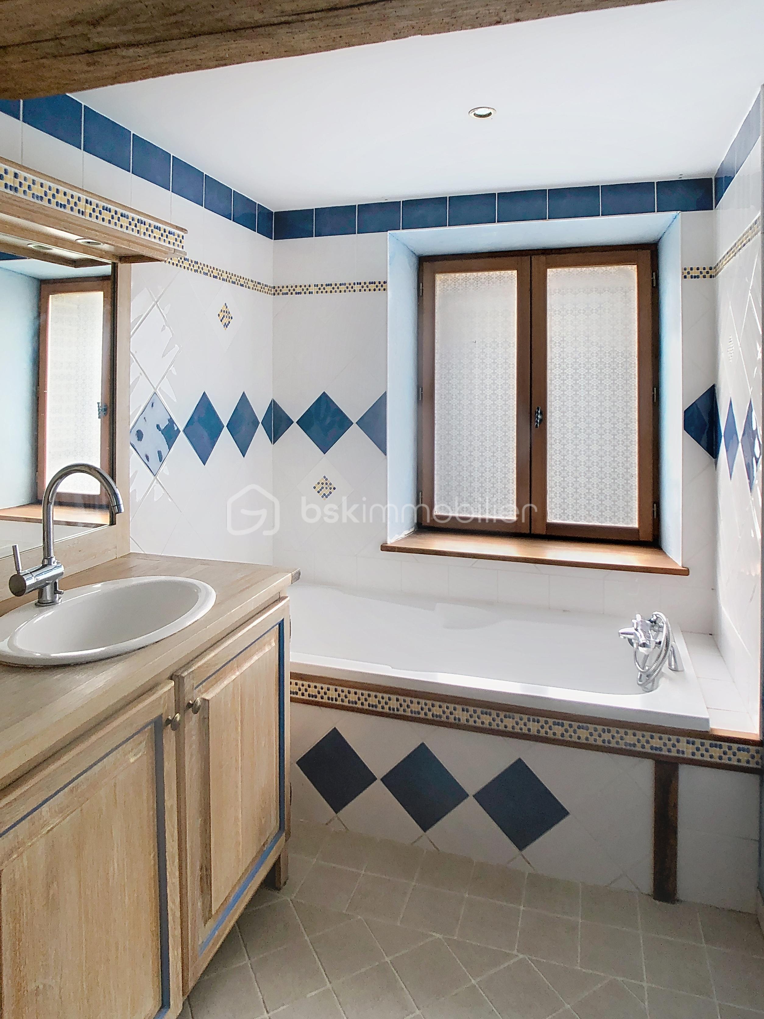 Maison de village de 124 m² - douchy_00007.jpg