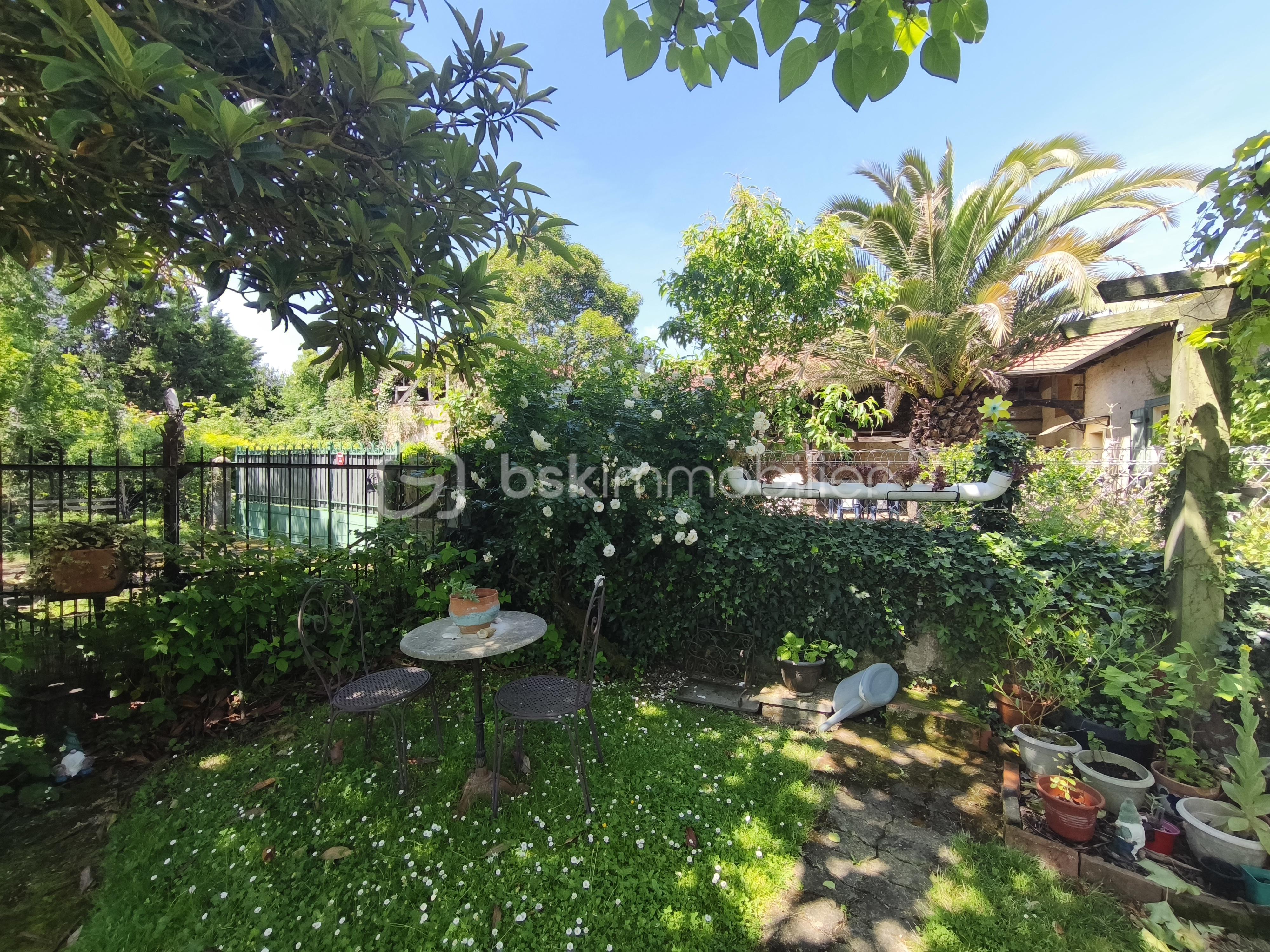 Maison ancienne de 225 m²