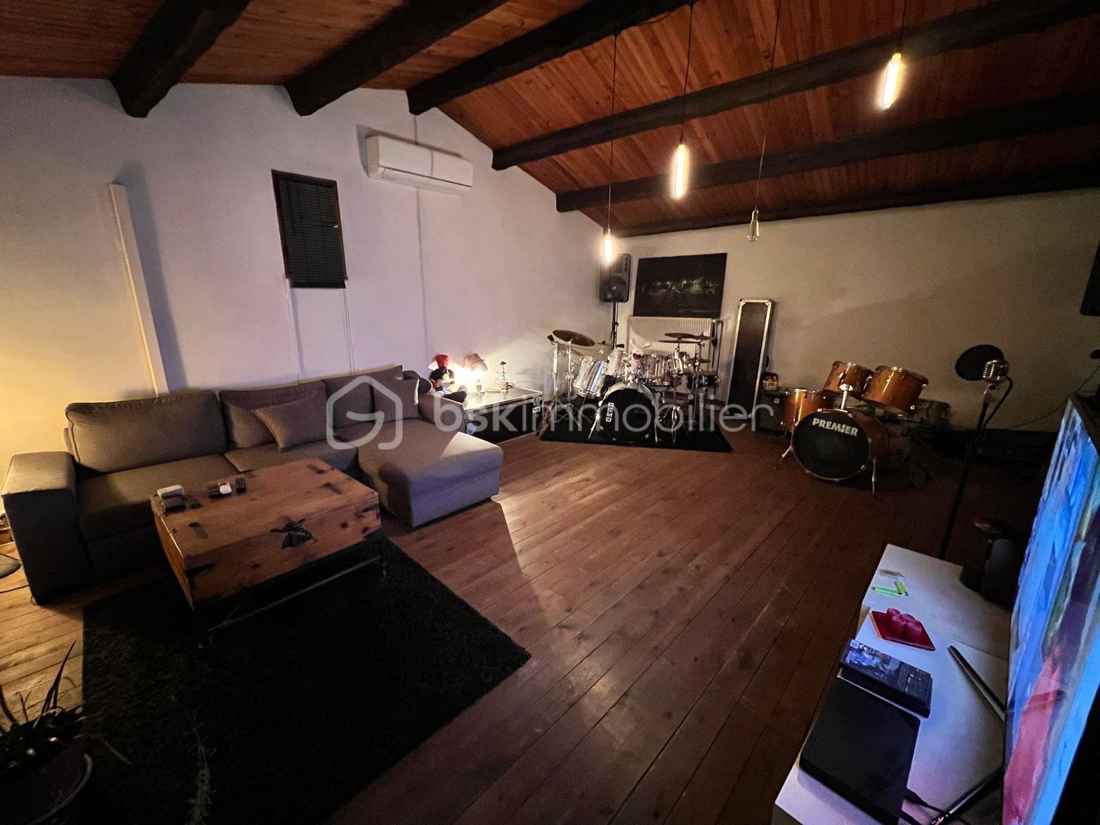 Villa de 252 m² - WhatsApp Image 2025-11-08 à 18.31.38_d2225c4c.jpg