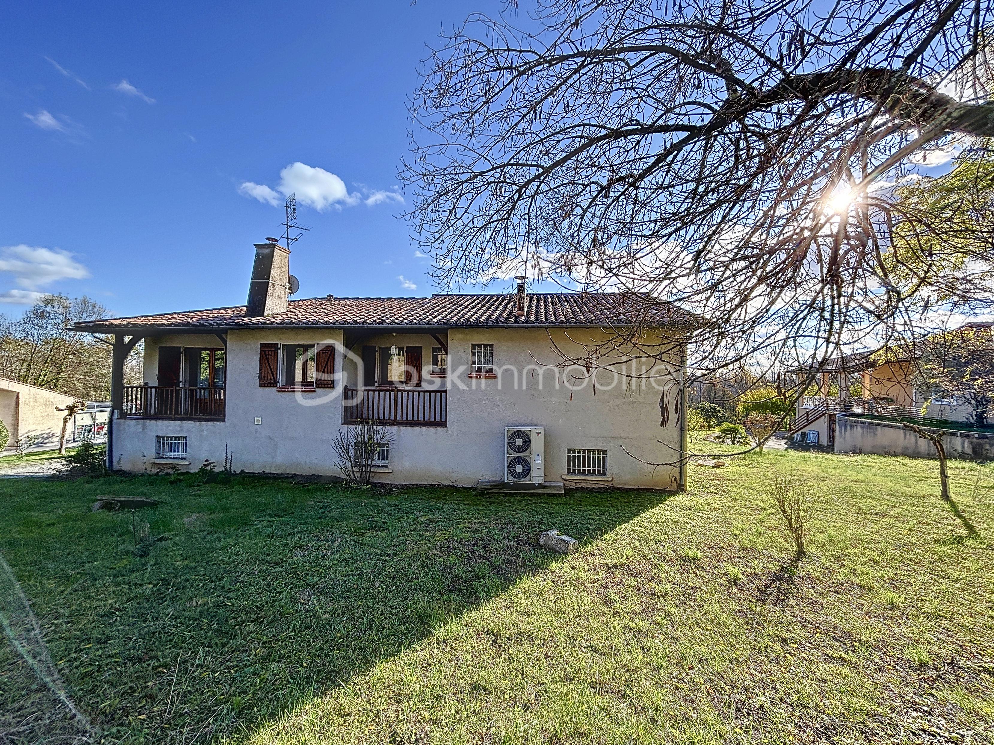 Maison 5 pièces 4 m²