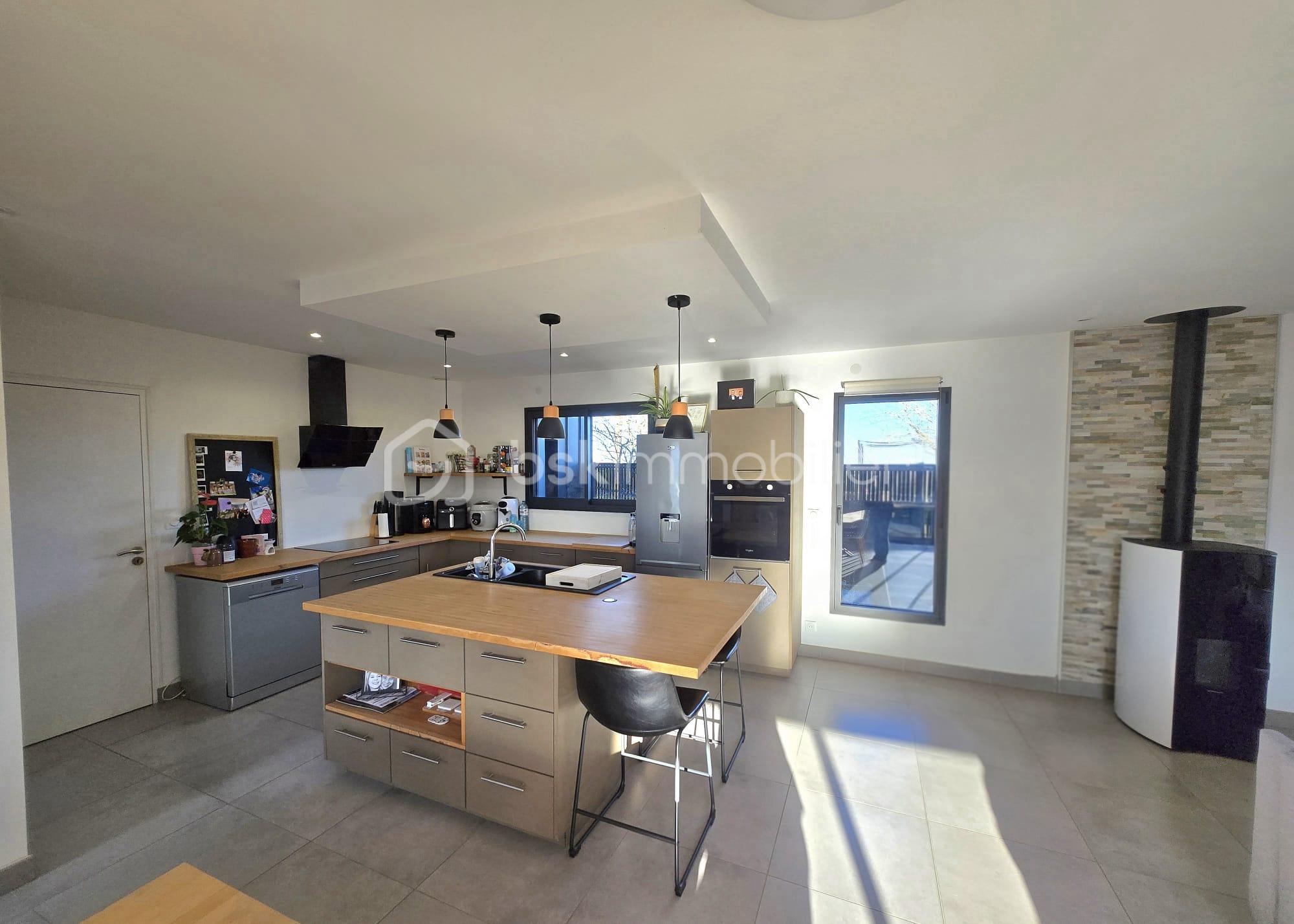 Pavillon de 97 m² - WhatsApp Image 2026-01-10 at 14.48.35 (6).jpeg