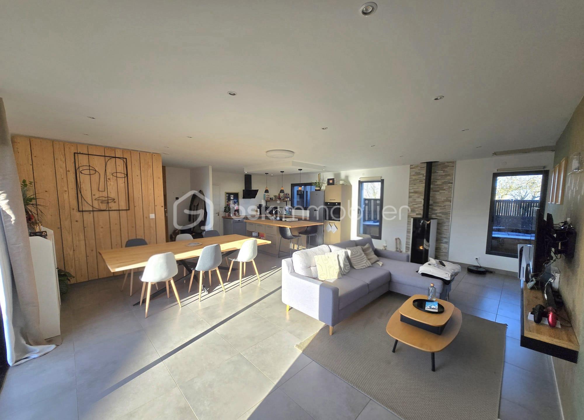 Pavillon de 97 m² - WhatsApp Image 2026-01-10 at 14.48.35 (7).jpeg