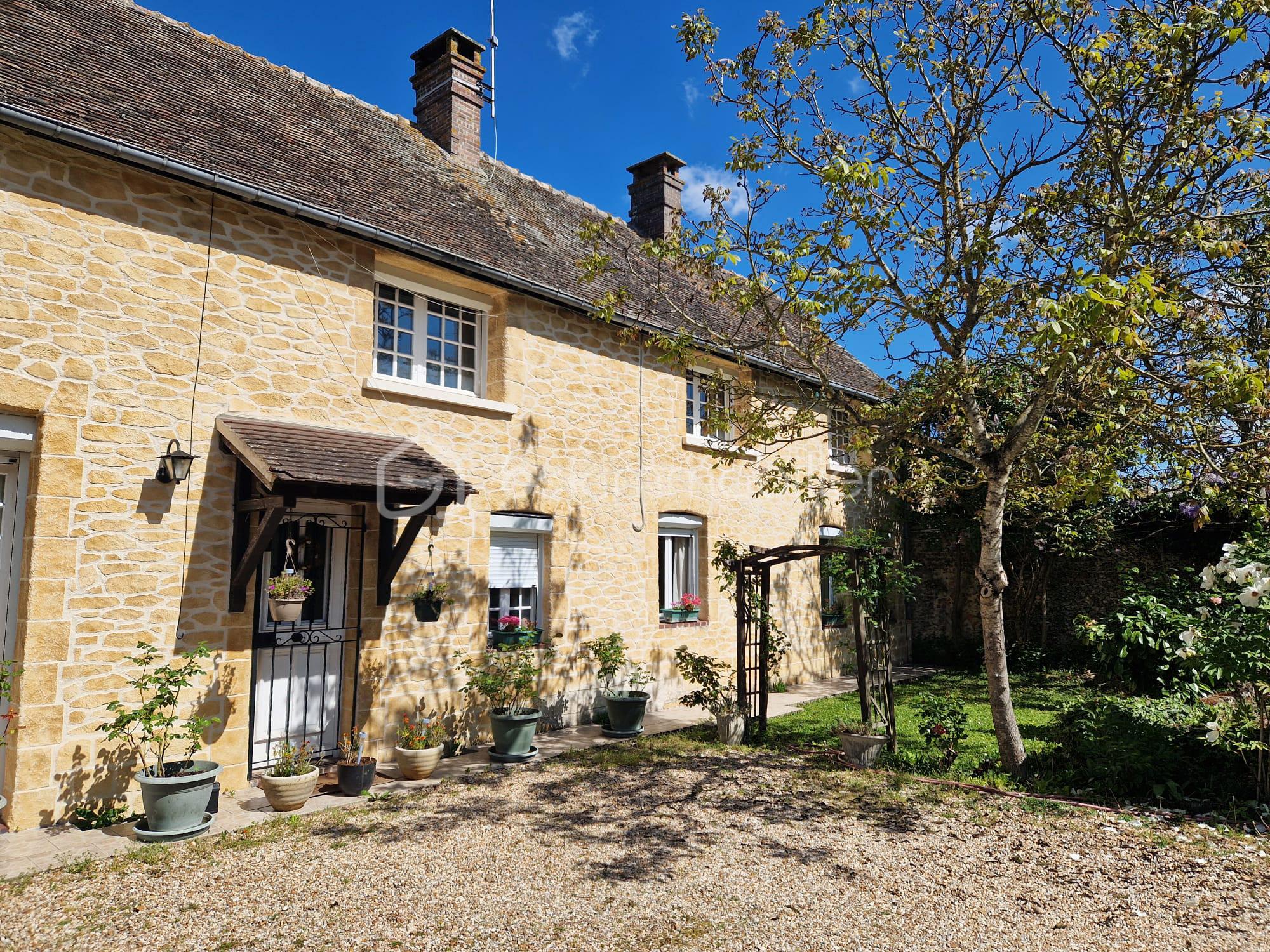 IMMOBILIER HOUDAN CELINE VAN DE WALLE BSK 30.jpg