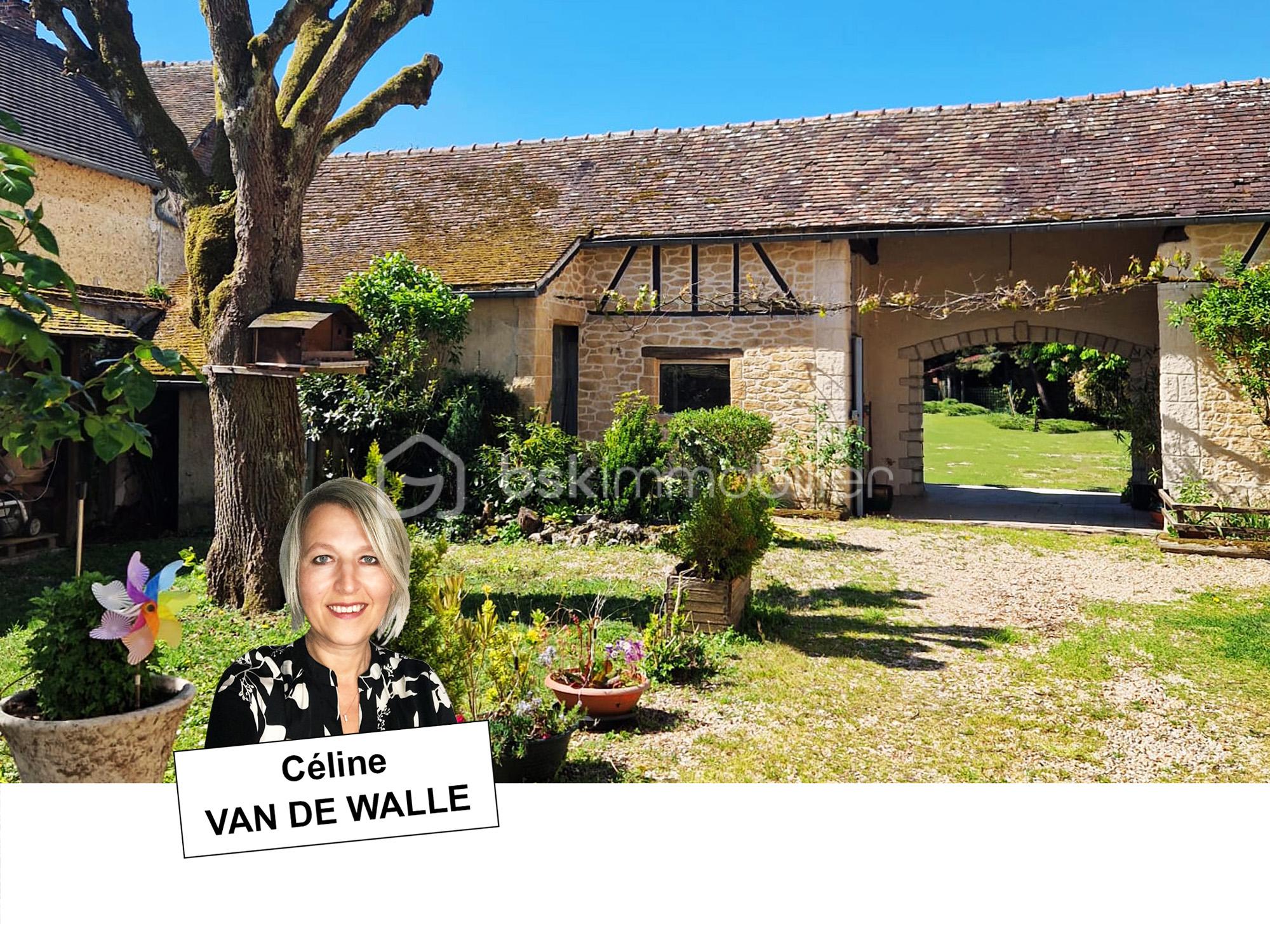 IMMOBILIER HOUDAN CELINE VAN DE WALLE BSK 1.jpg