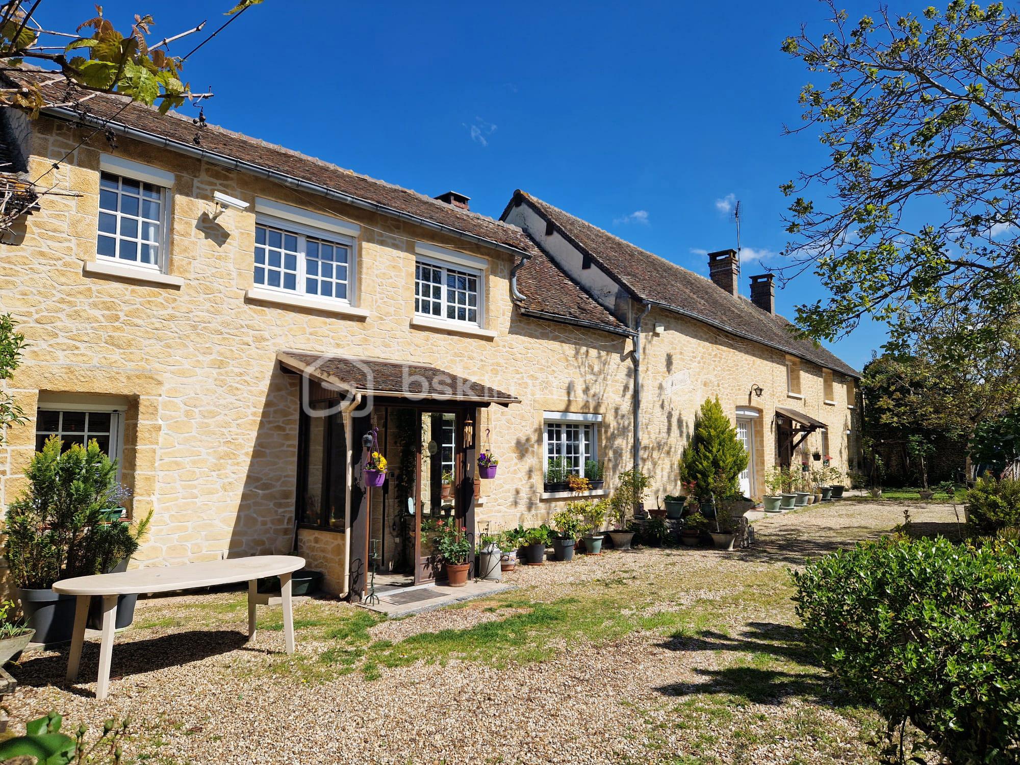 IMMOBILIER HOUDAN CELINE VAN DE WALLE BSK 3.jpg