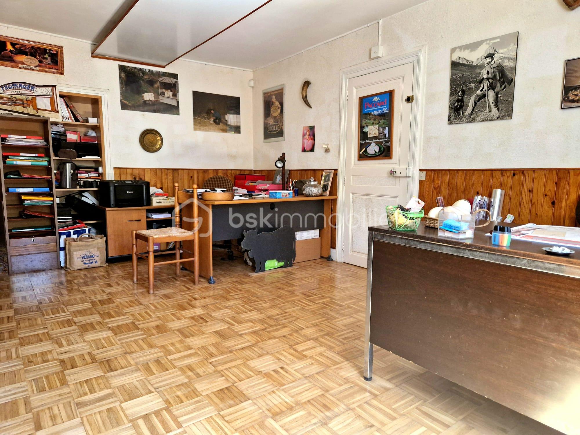 IMMOBILIER HOUDAN CELINE VAN DE WALLE BSK 28.jpeg