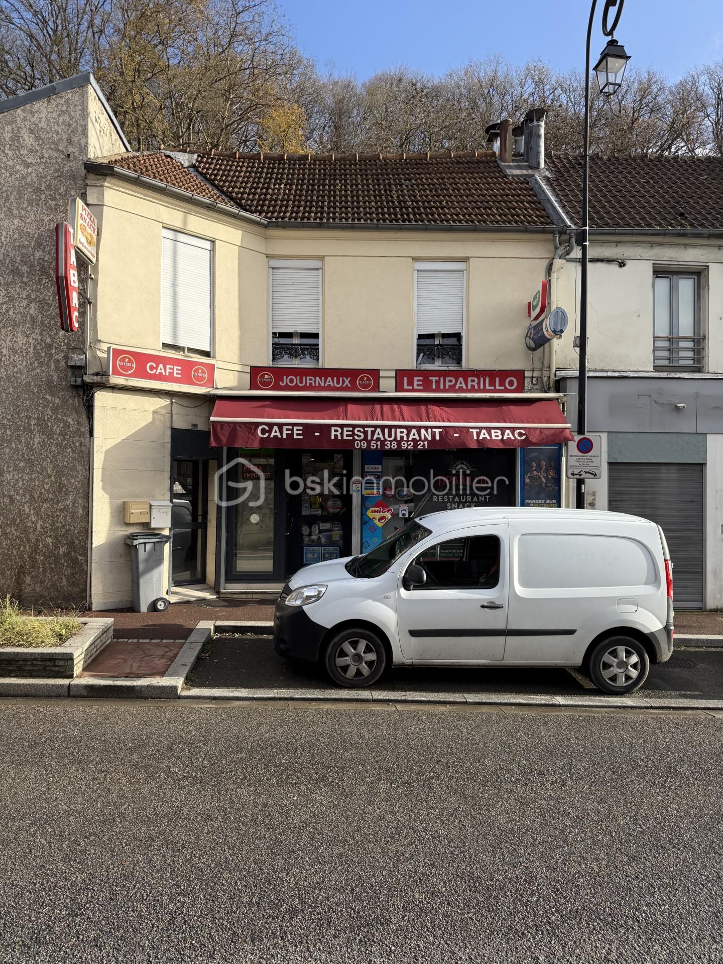 Local commercial de 160 m²