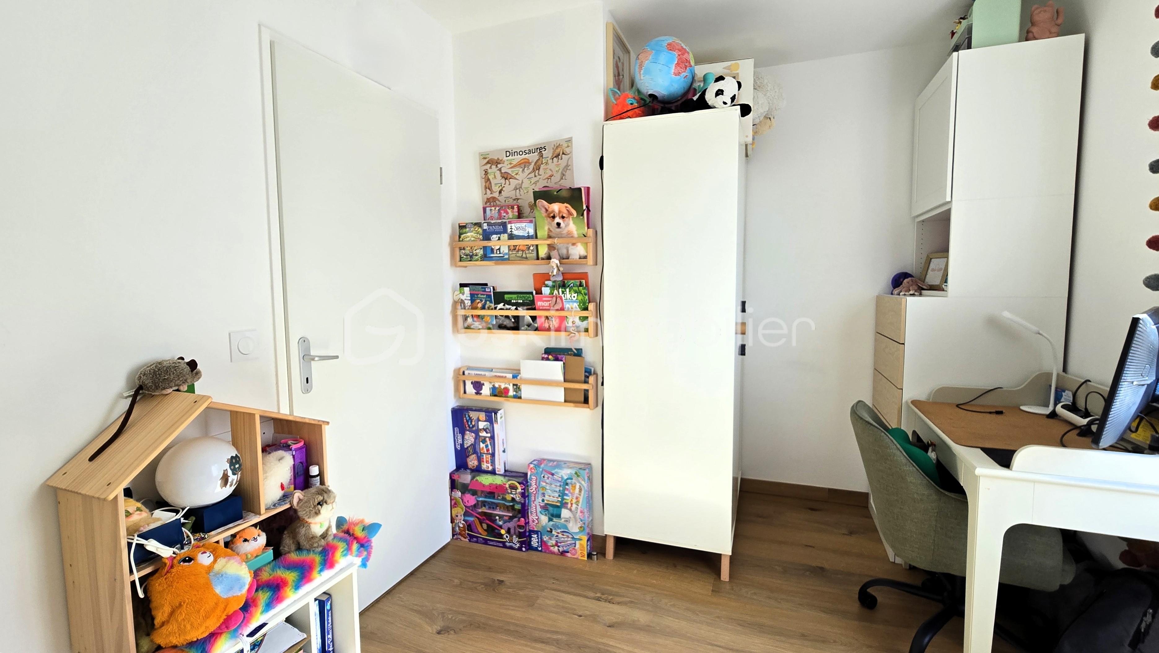 CHAMBRE FILLE 2.jpg