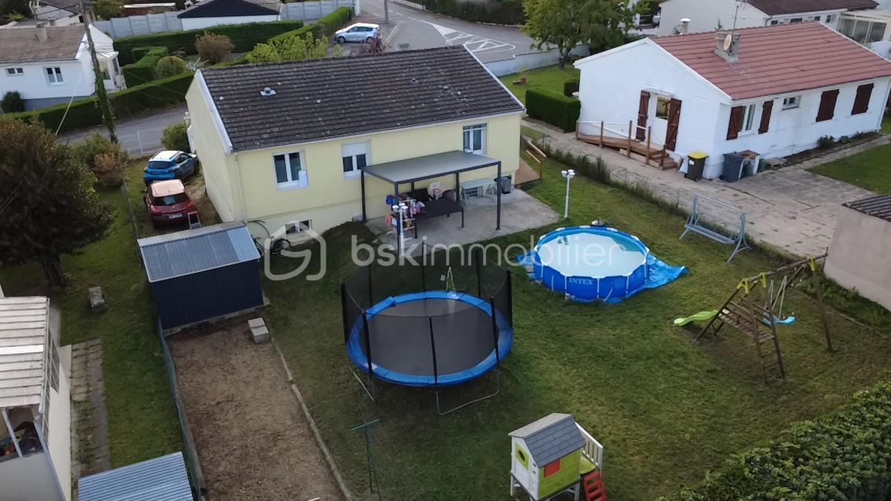 Maison traditionnelle de 157 m² - 2025-10-02-17-51-25-179.png