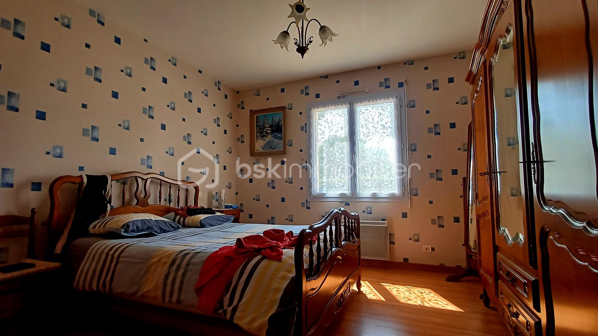 45bd36bc-c751-41fc-bfbe-da3e4aa384bb.jpg