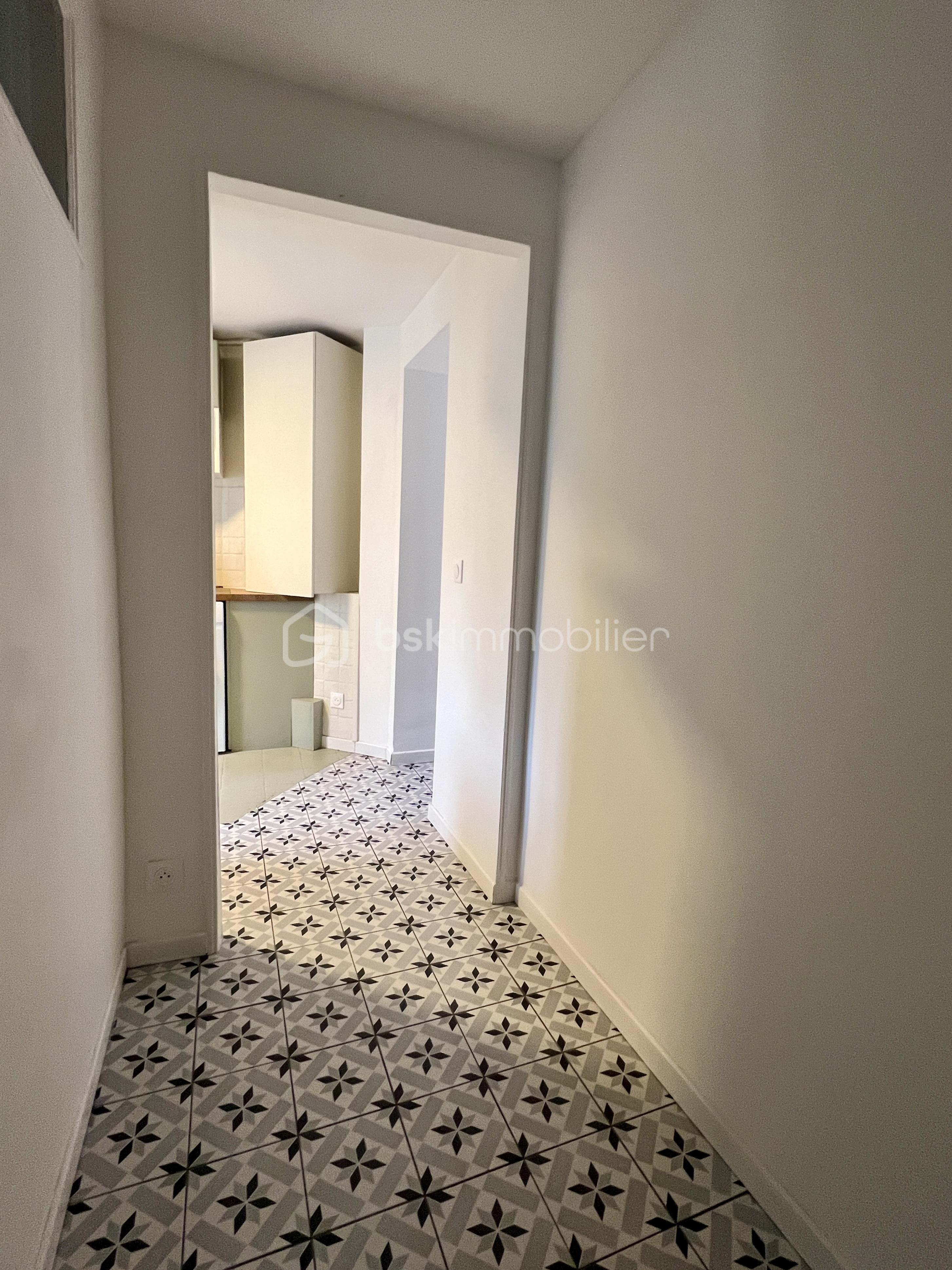 Appartement de 50,43 m² - Entrée 1 copie.jpg