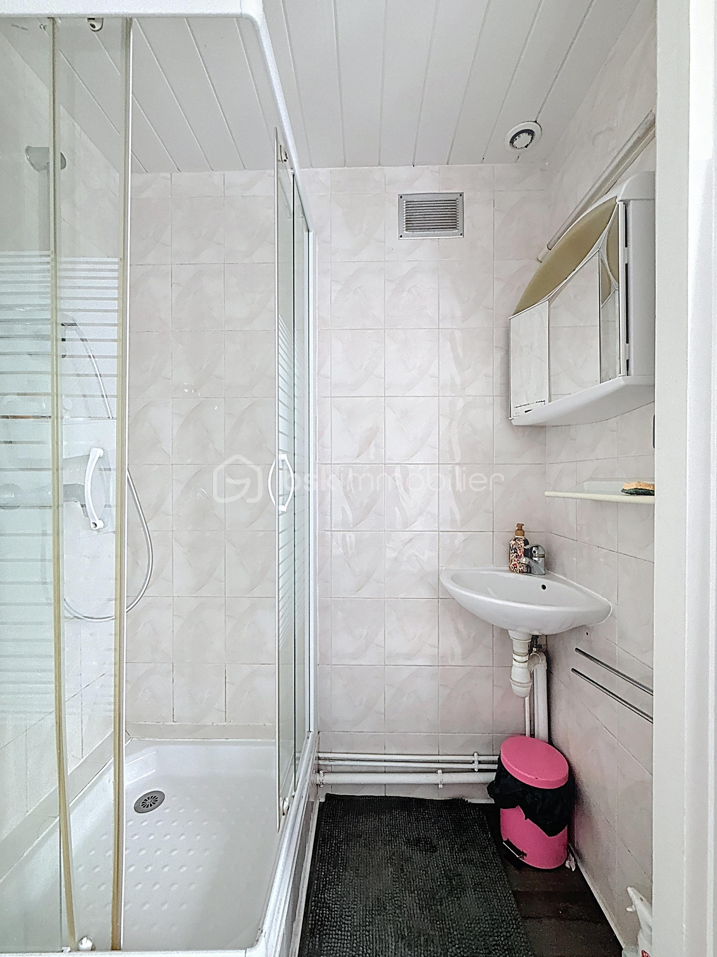 Maison de 122 m² - gonne_00048.jpg