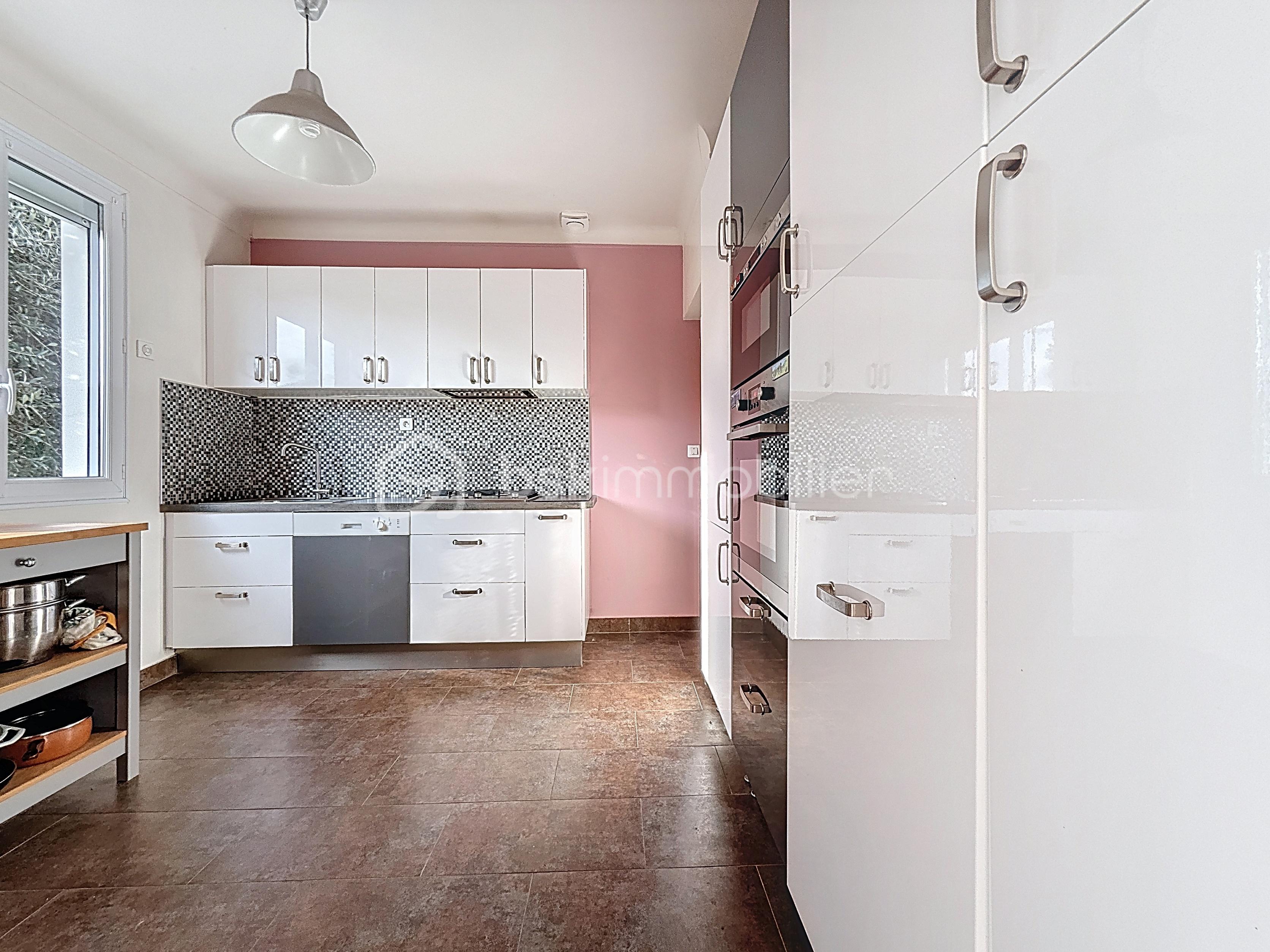 Maison de 122 m² - gonne_00016.jpg