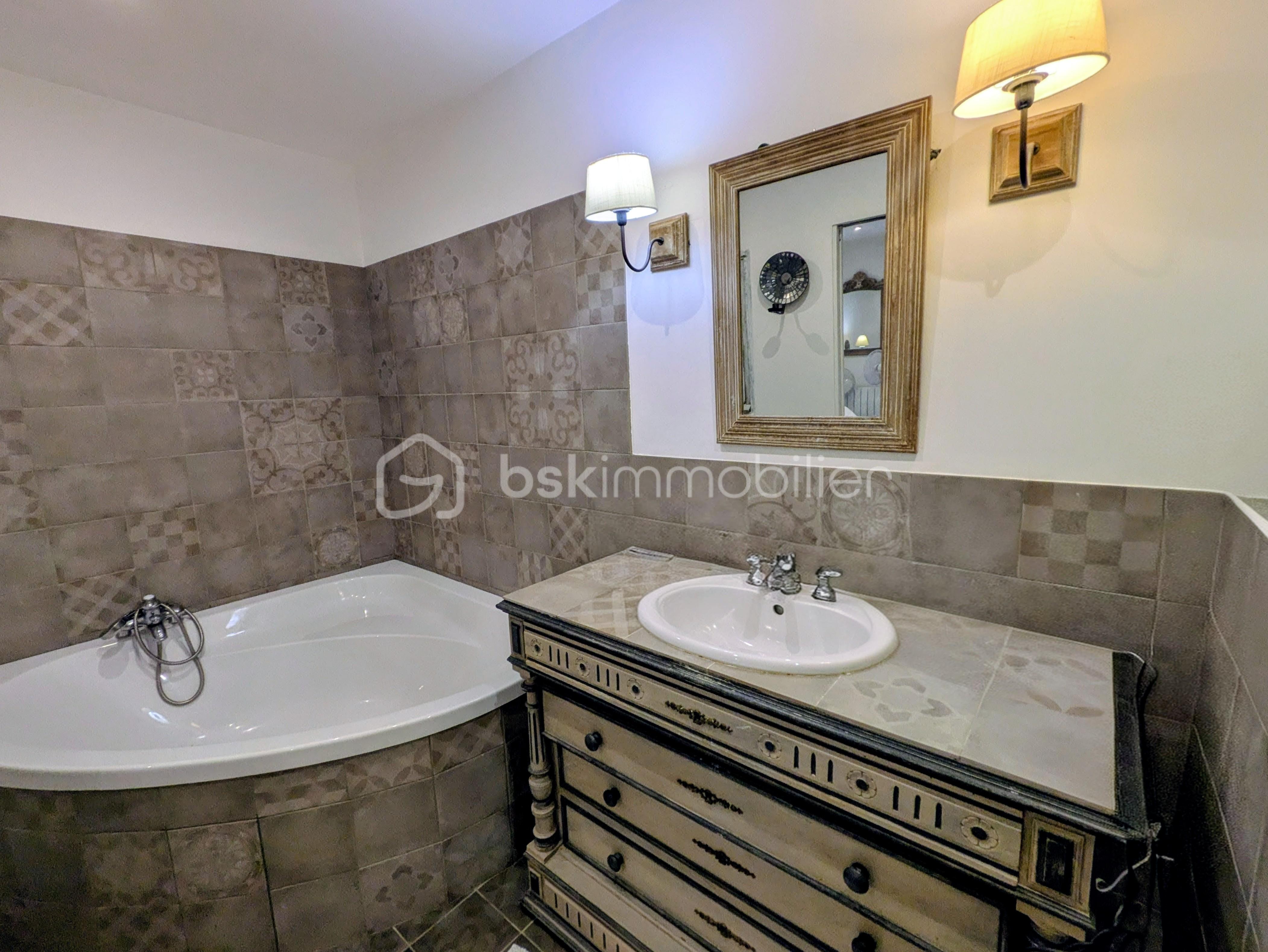 Maison de 120 m² - PXL_20251110_145239723~2.jpg